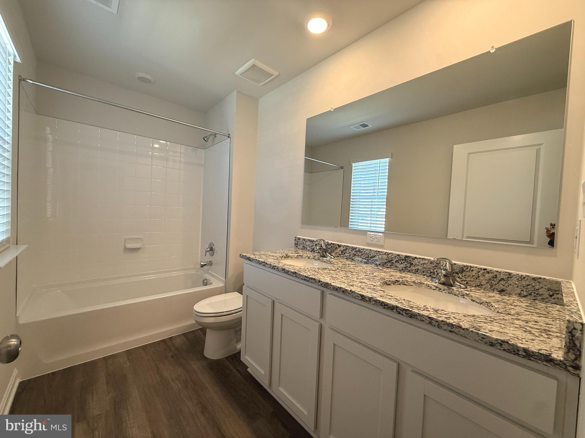 RED HILL - Residential Lease