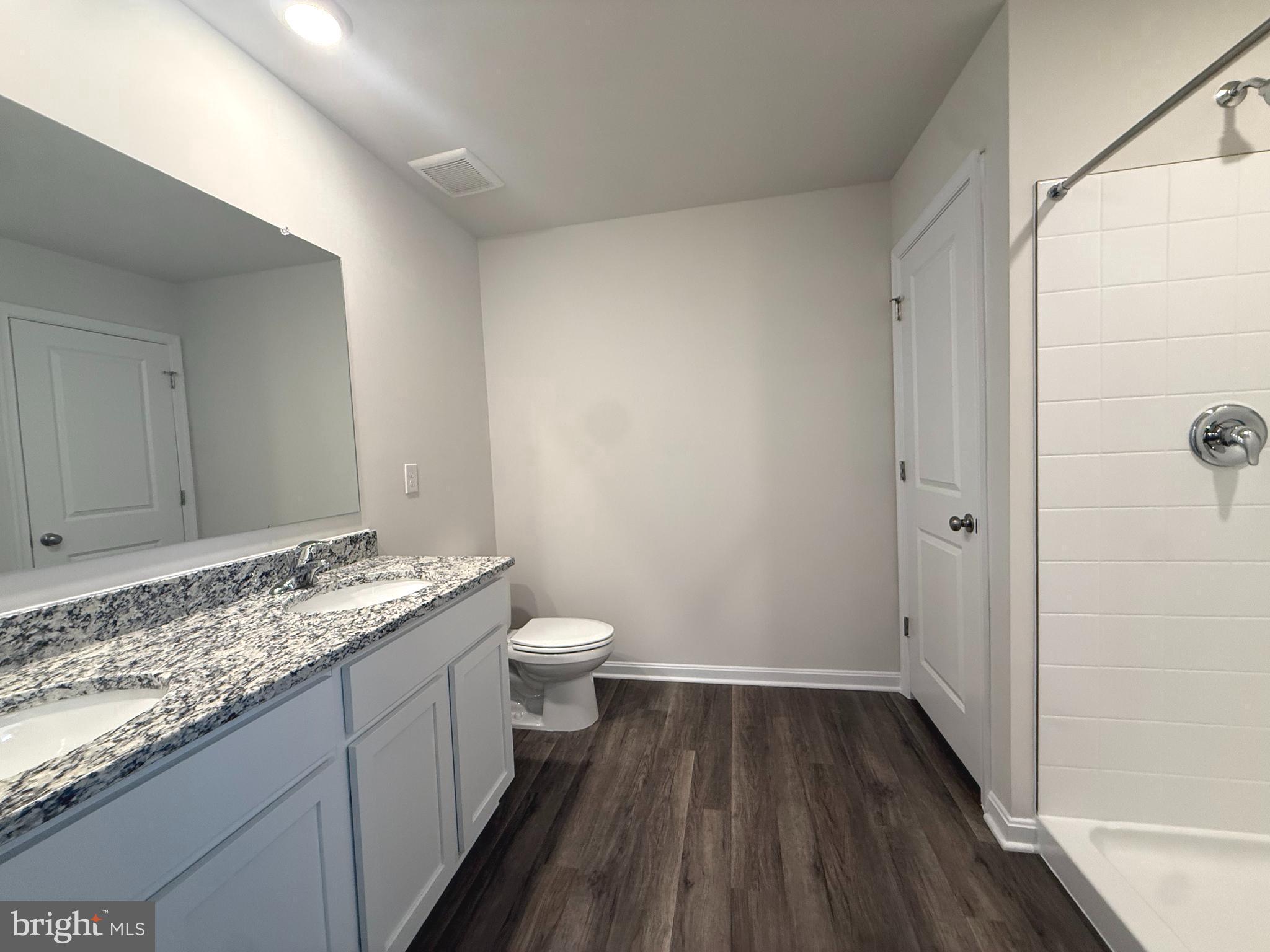 RED HILL - Residential Lease