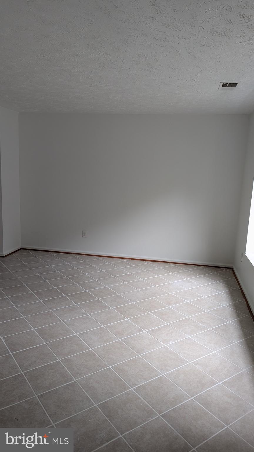 CEDAR CREST - Residential Lease