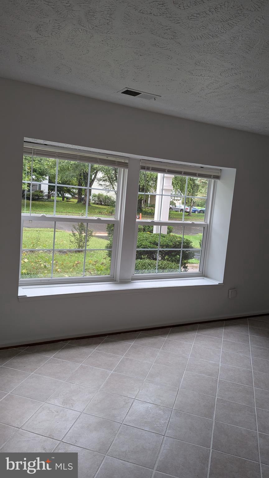 CEDAR CREST - Residential Lease