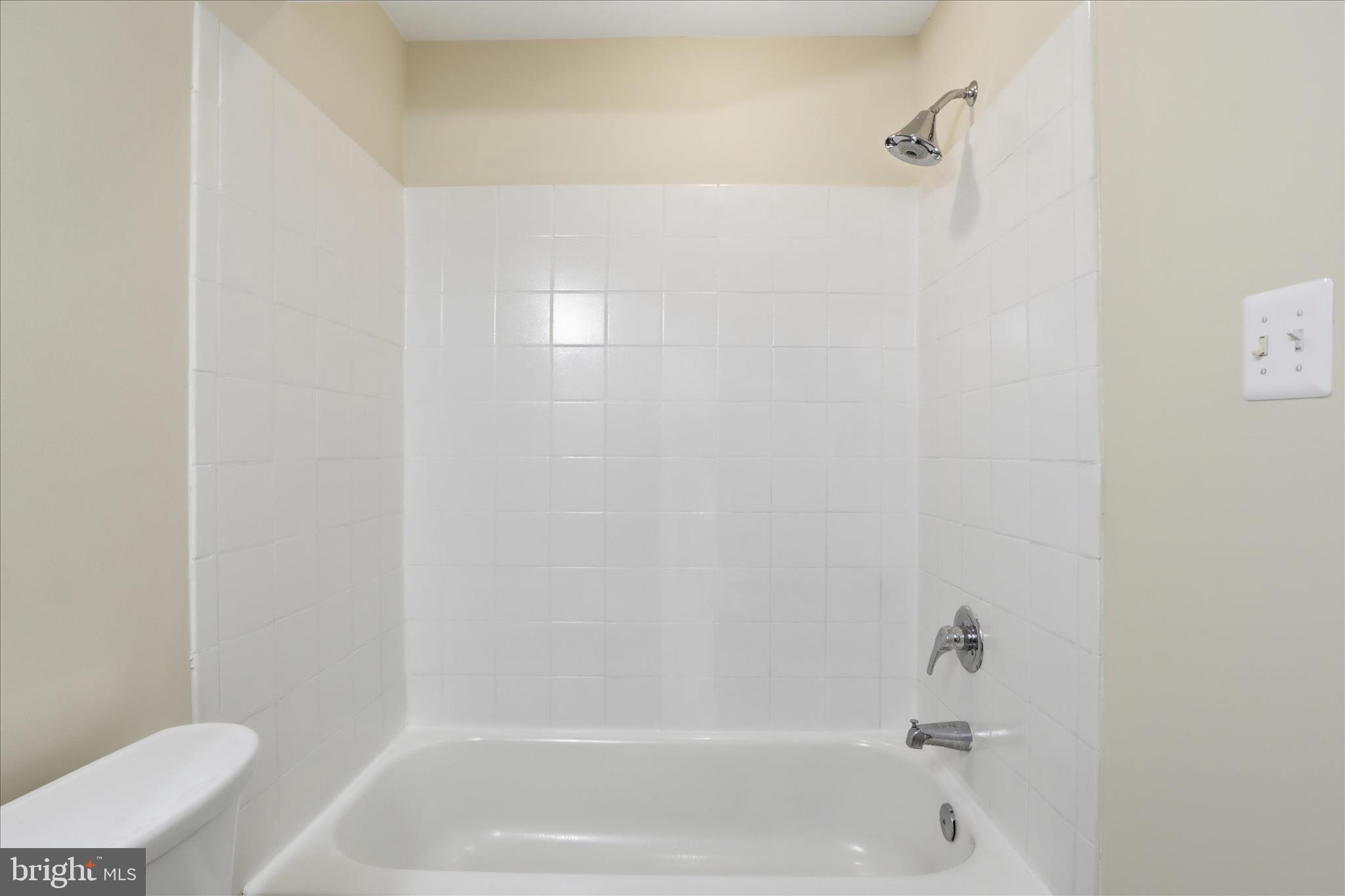 GOSHEN VILLAGE - Residential