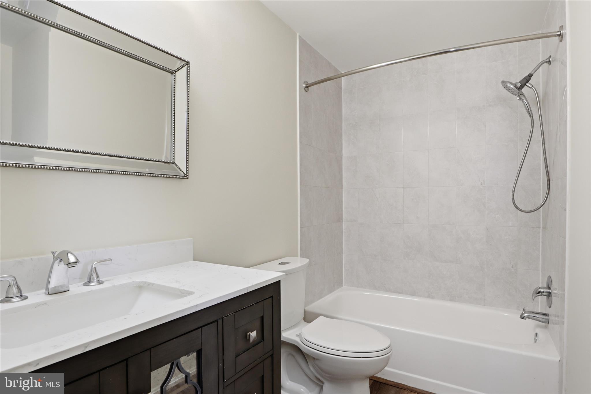 GOSHEN VILLAGE - Residential