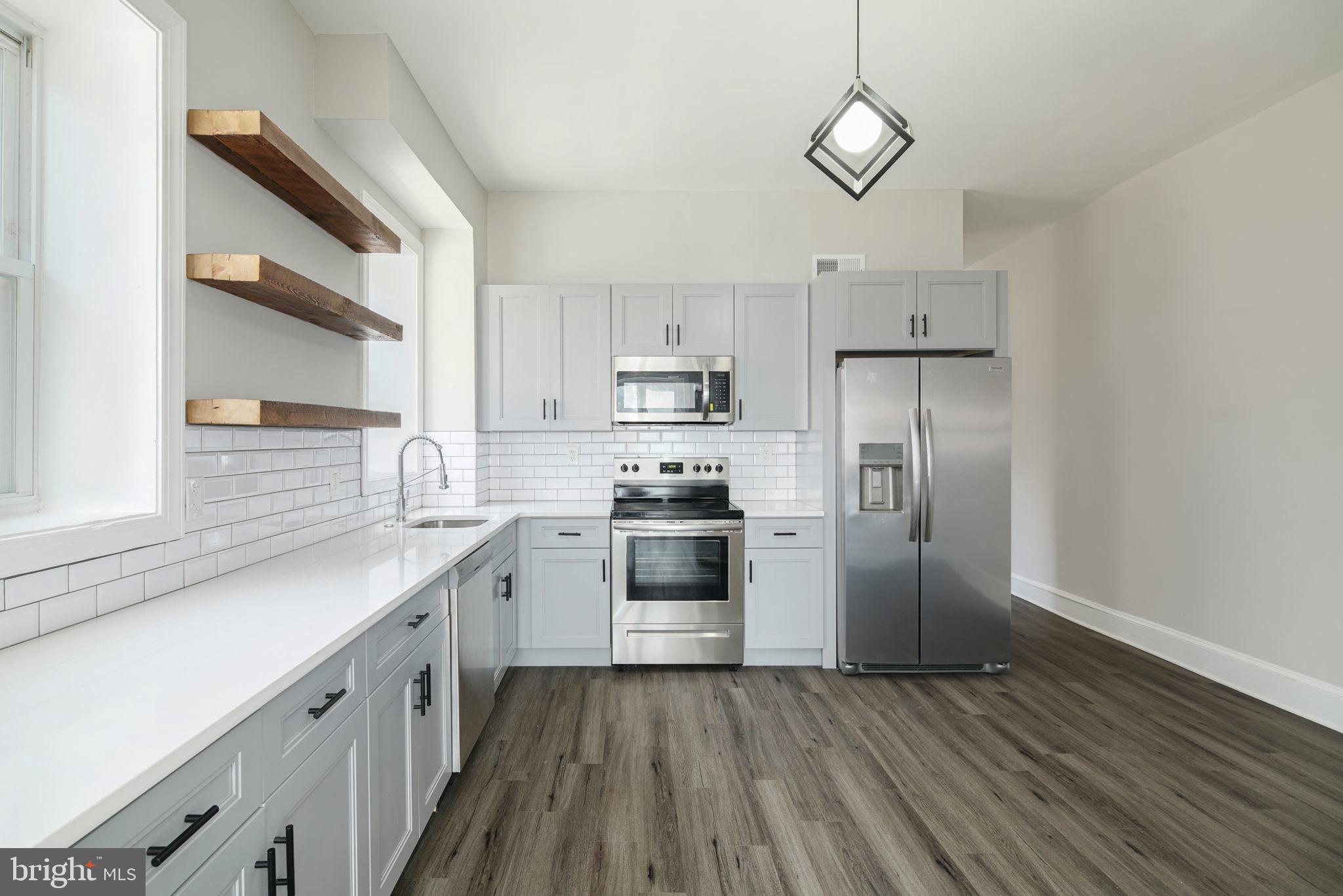 POINT BREEZE - Residential Lease