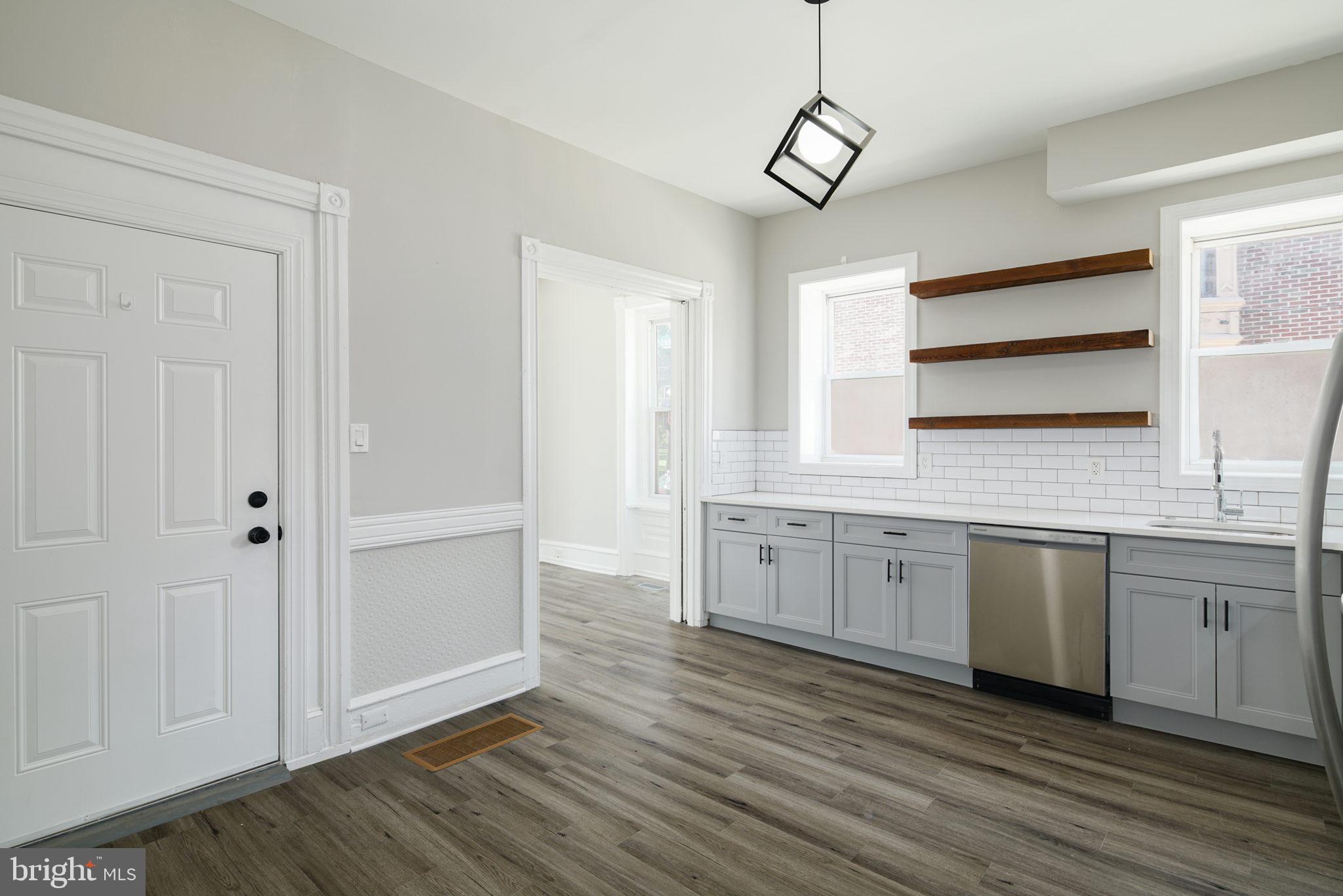 POINT BREEZE - Residential Lease