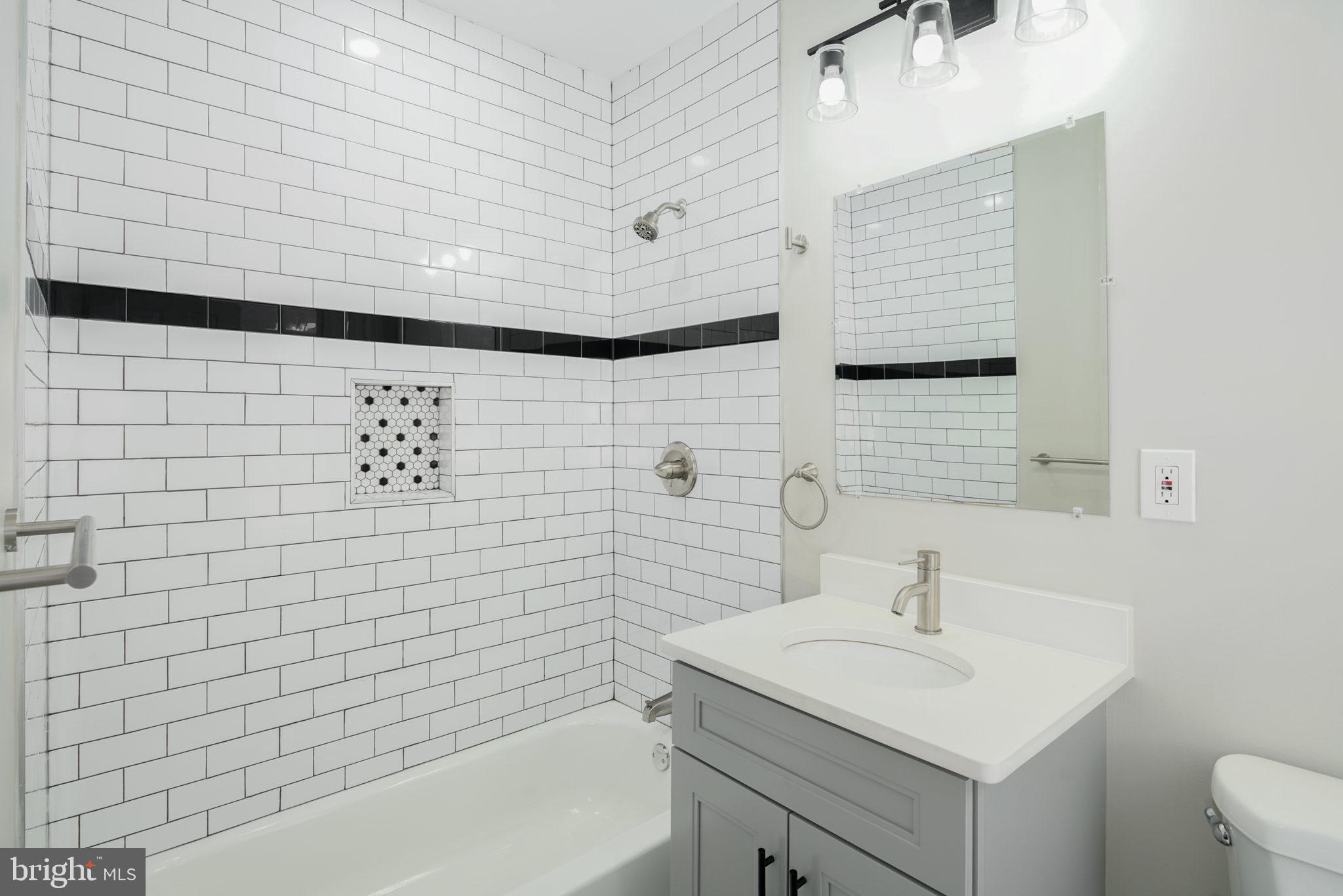 POINT BREEZE - Residential Lease