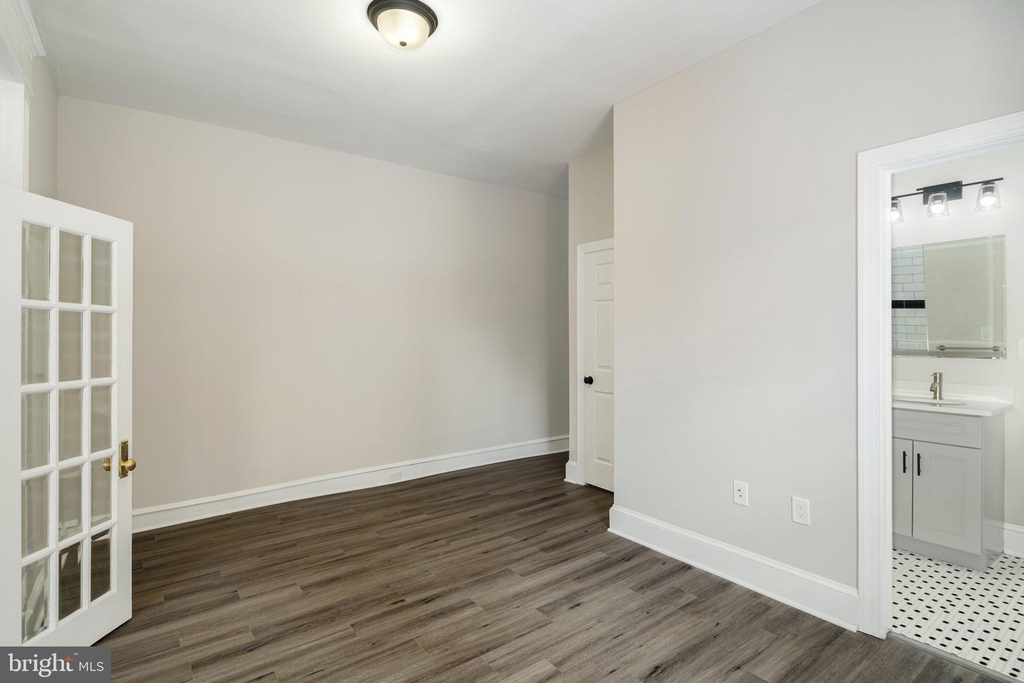POINT BREEZE - Residential Lease