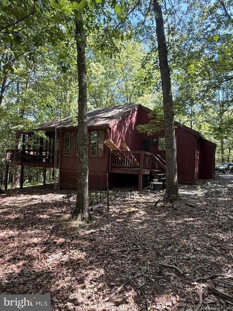 Homes For Sale - 19 Snowflake Lane<br/> HEDGESVILLE, WV 25427