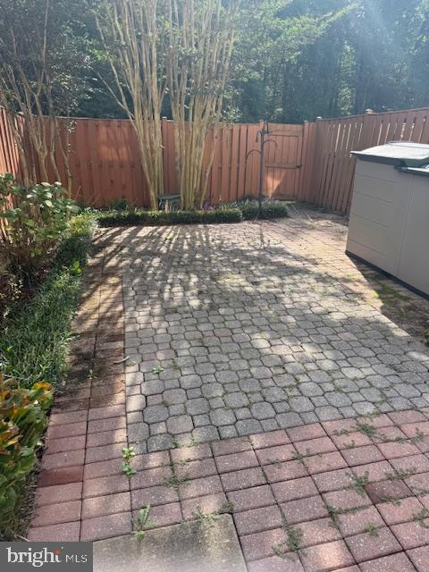 SHANNON STATION - Residential Lease