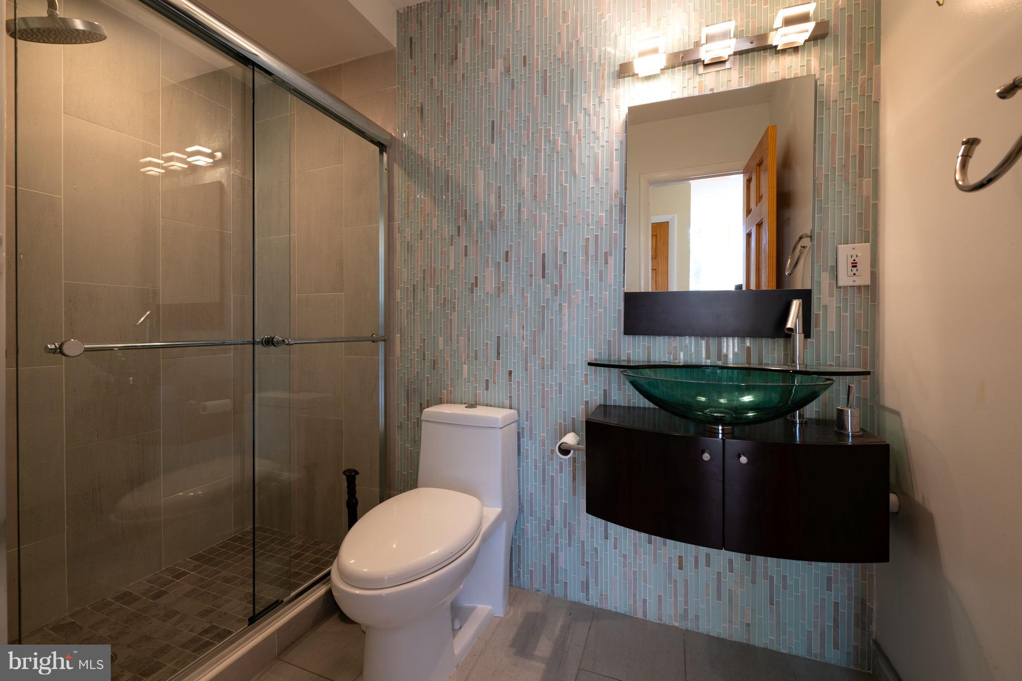 OLD GEORGETOWN ESTATES - Residential Lease