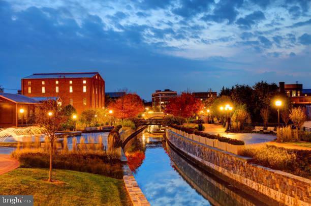 DOWNTOWN FREDERICK - Residential Lease