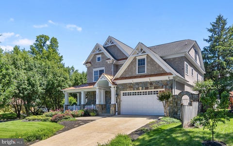 Photo of 7527 Westfield Drive, BETHESDA, MD 20817 (MLS # MDMC2228076)