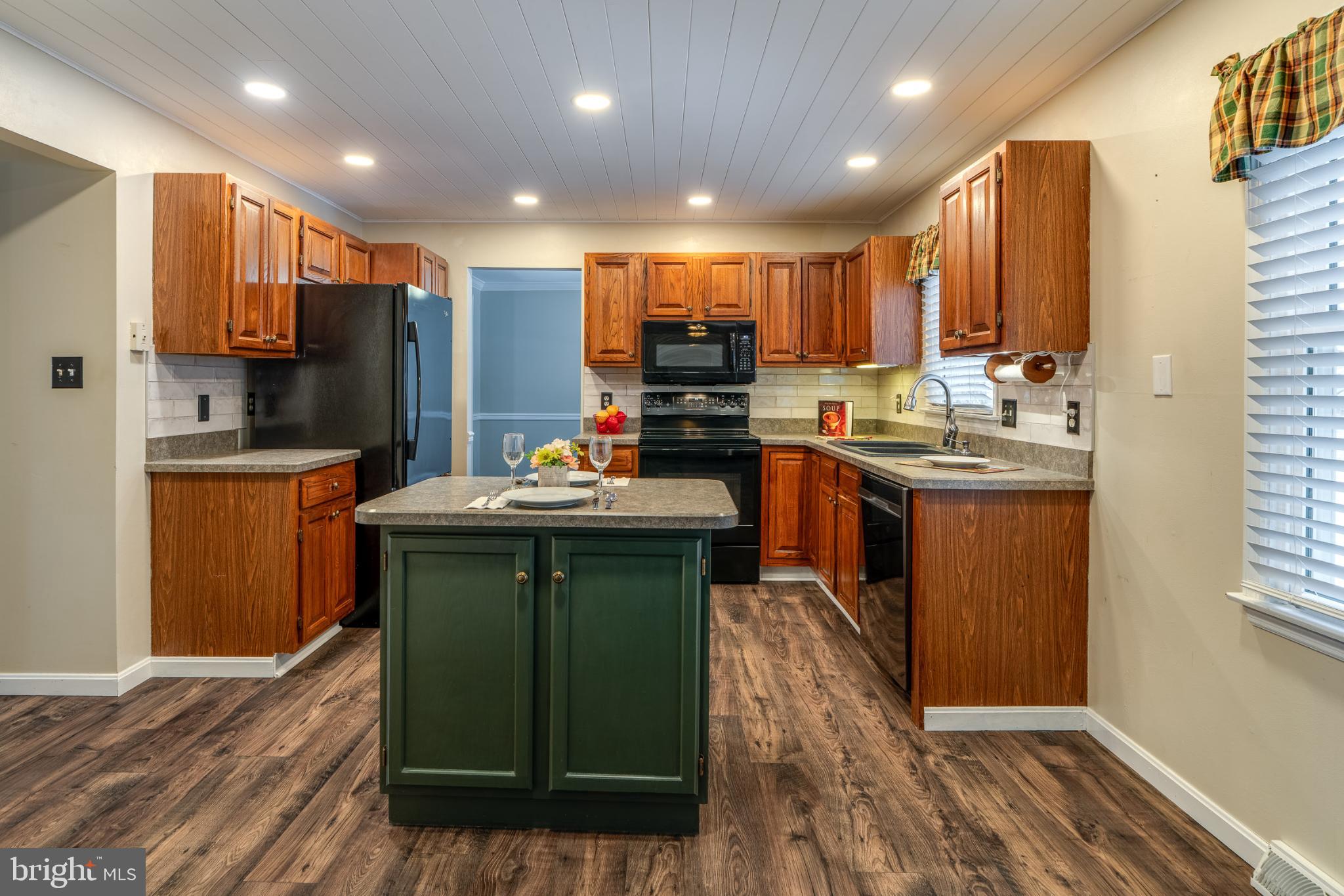 EASTBROOKE - Residential