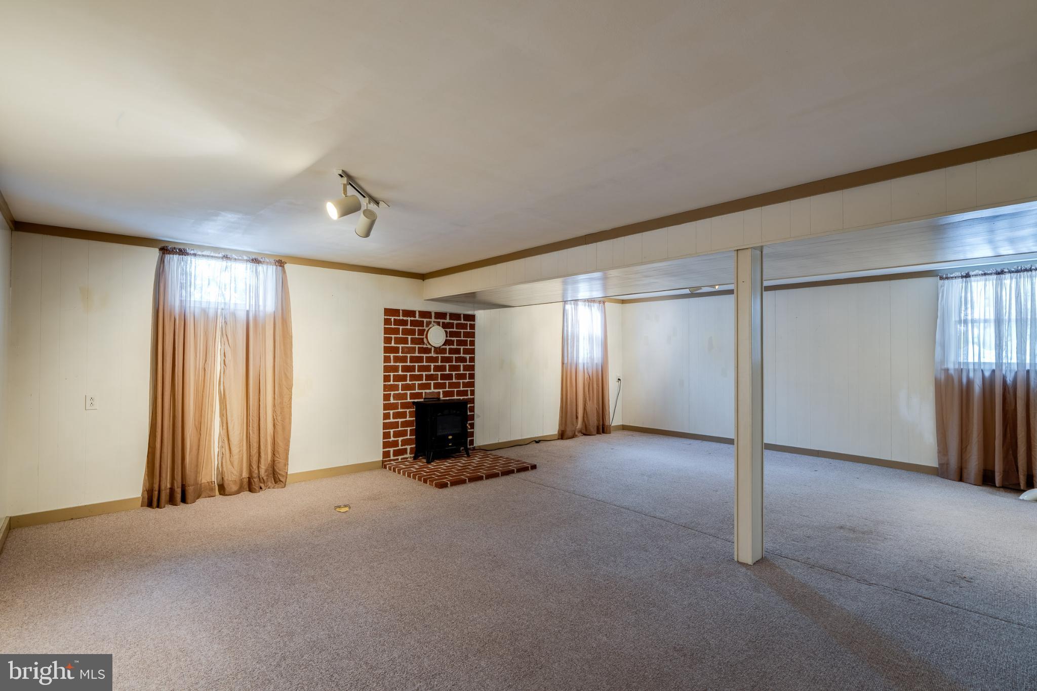 EASTBROOKE - Residential