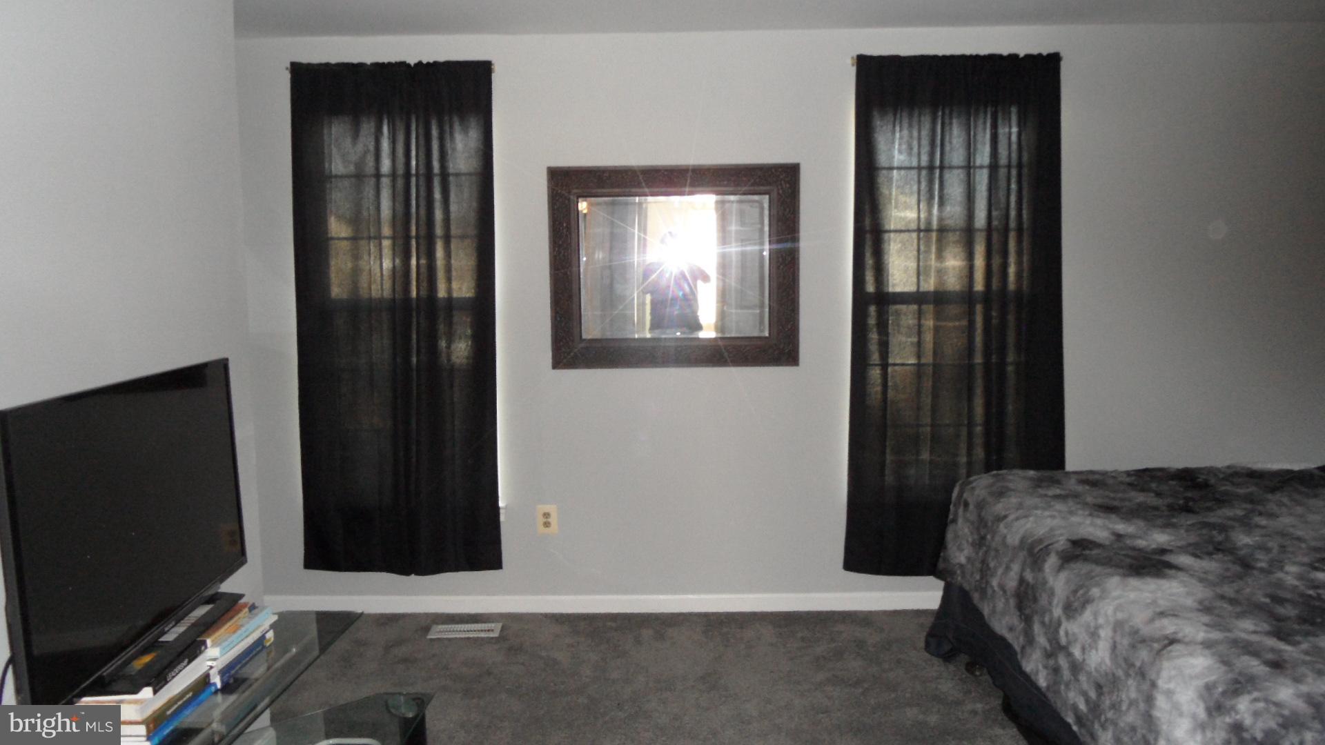 SILVER HILL FARM - Residential Lease