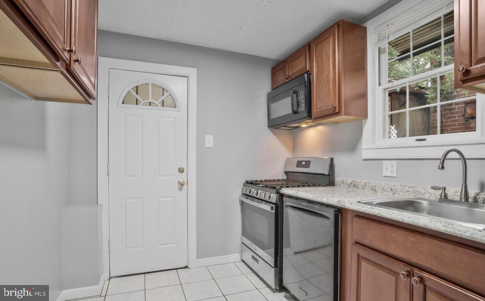 BROOKLYN - Residential Lease