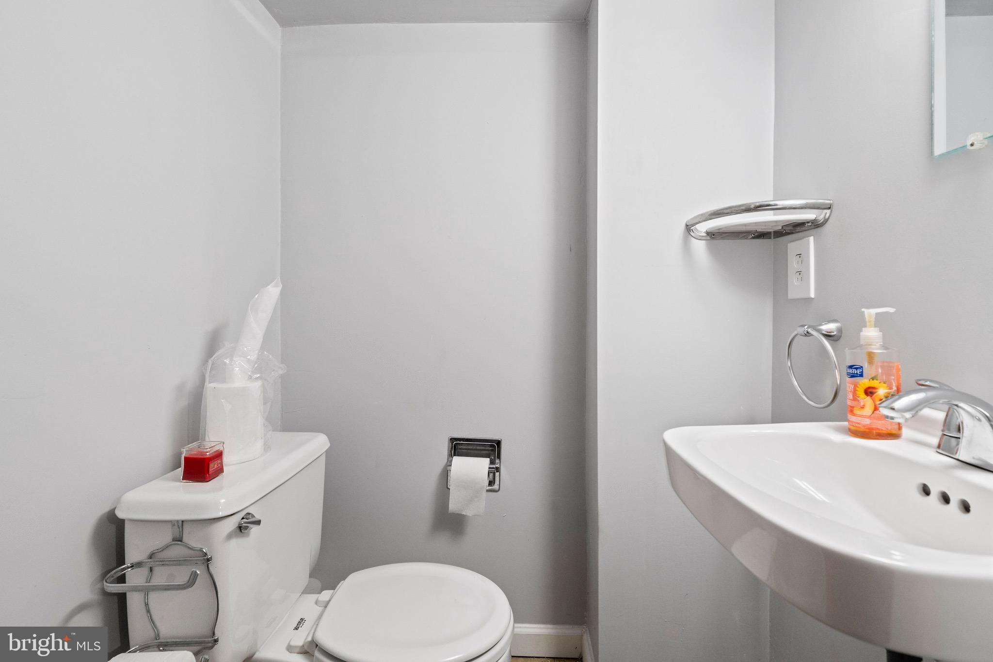 SHADY OAKS - Residential Lease