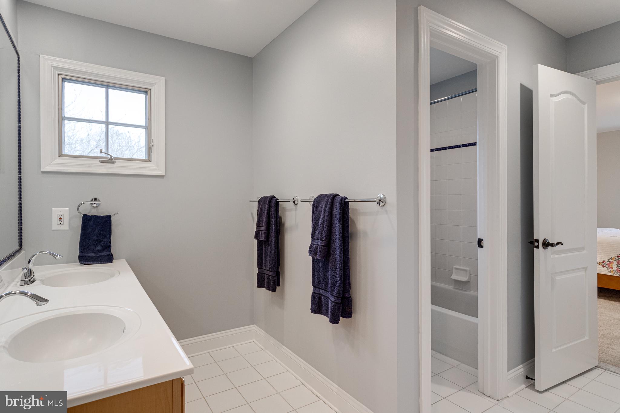 DEEP GLEN - Residential