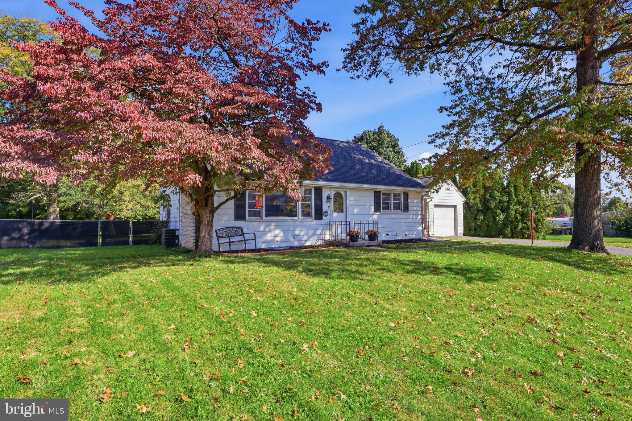 129 E HARRISBURG AVENUE