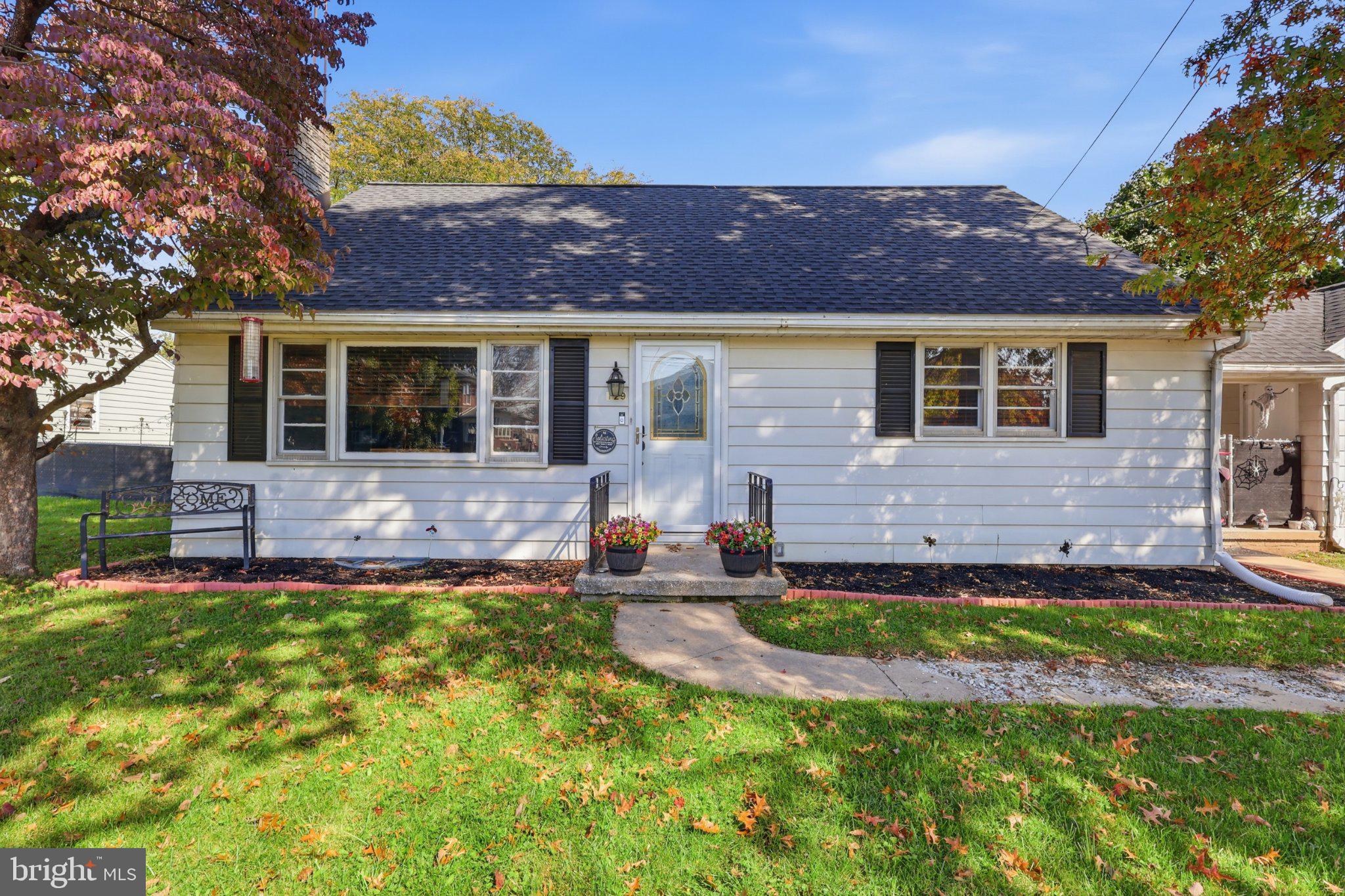 129 E HARRISBURG AVENUE