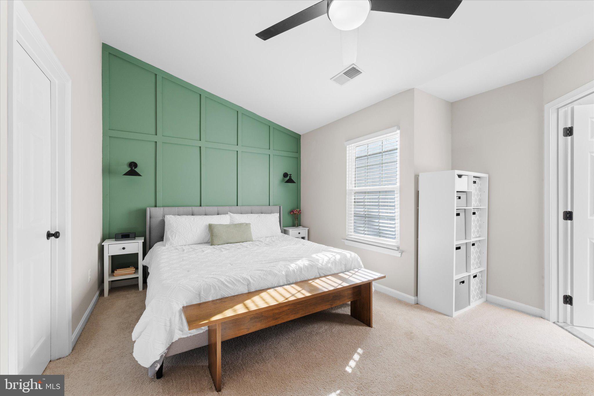 ASHBURN FARM - Residential