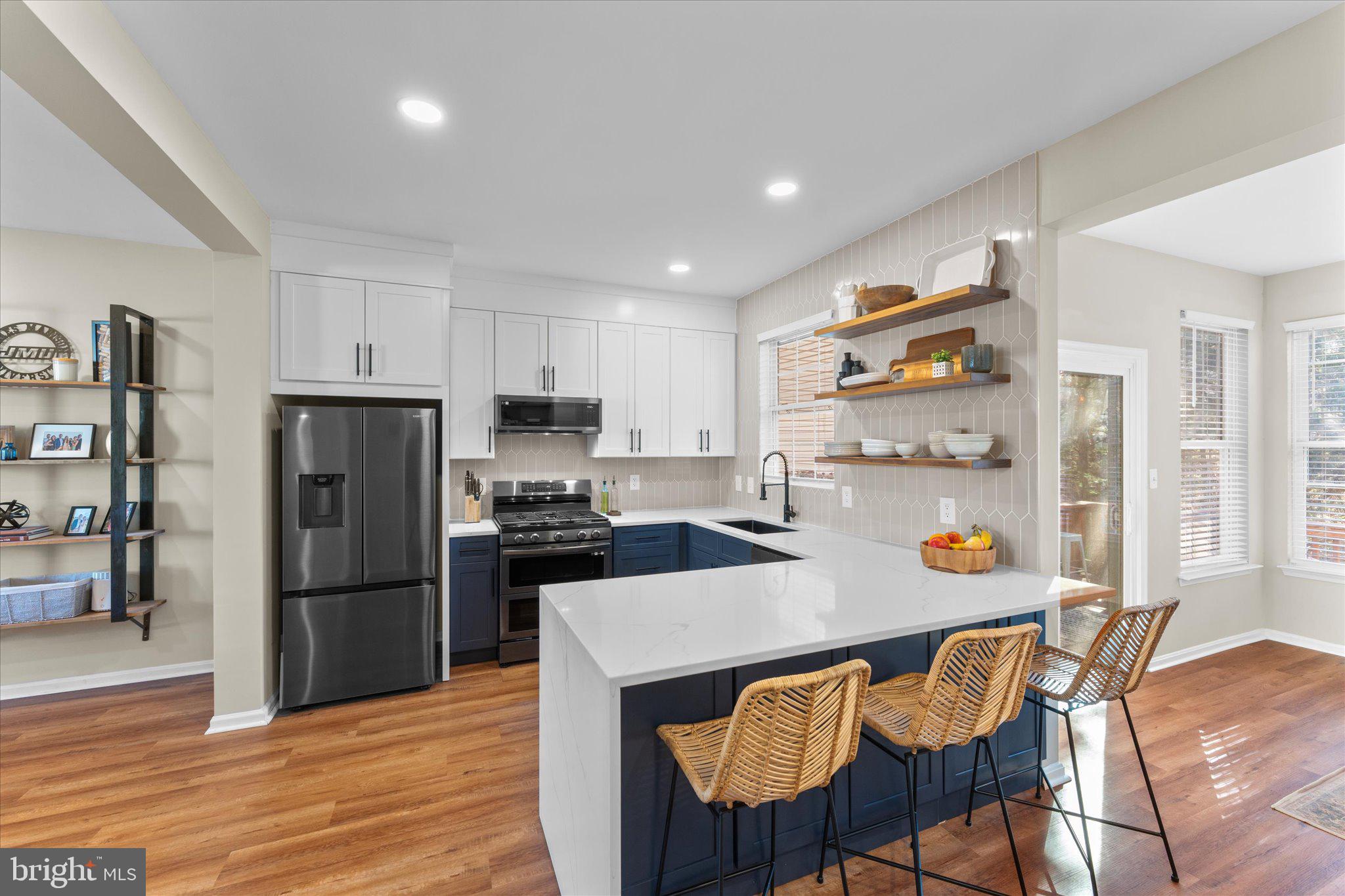 ASHBURN FARM - Residential