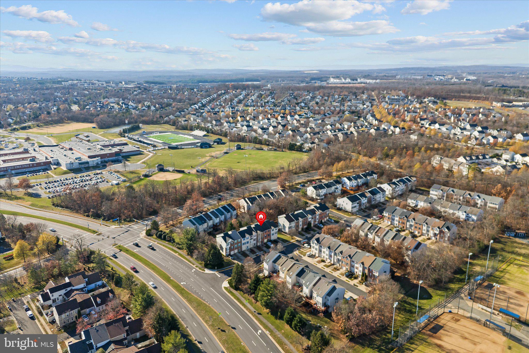 ASHBURN FARM - Residential
