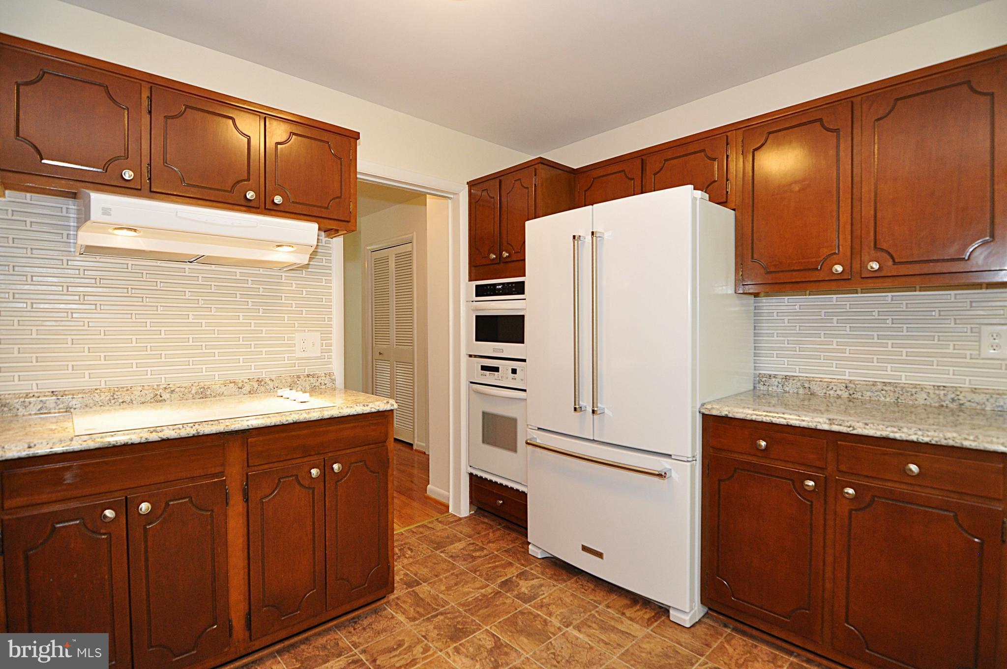 SLEEPY HOLLOW PARK - Residential Lease