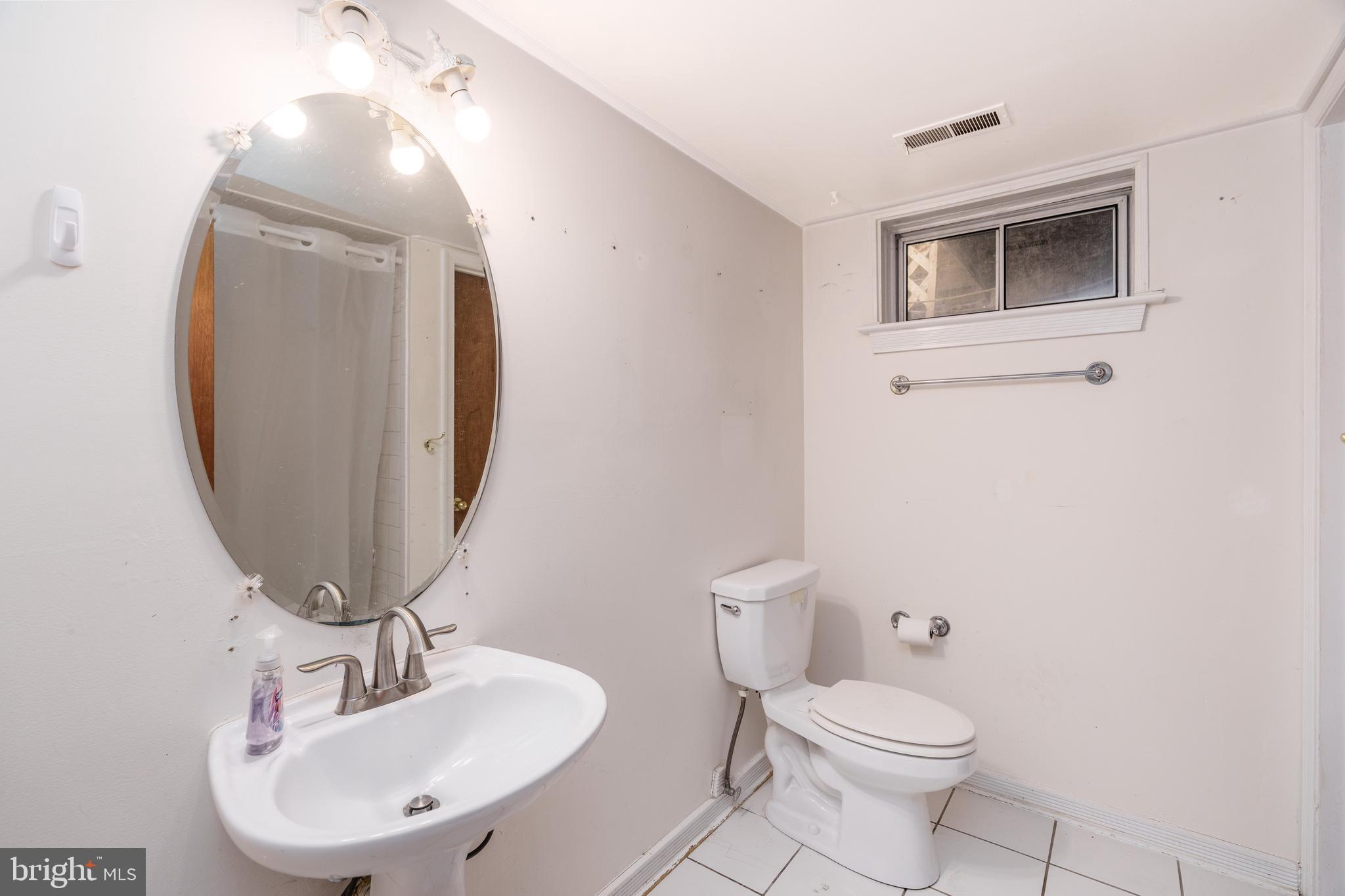 THOMSON ESTATES - Residential