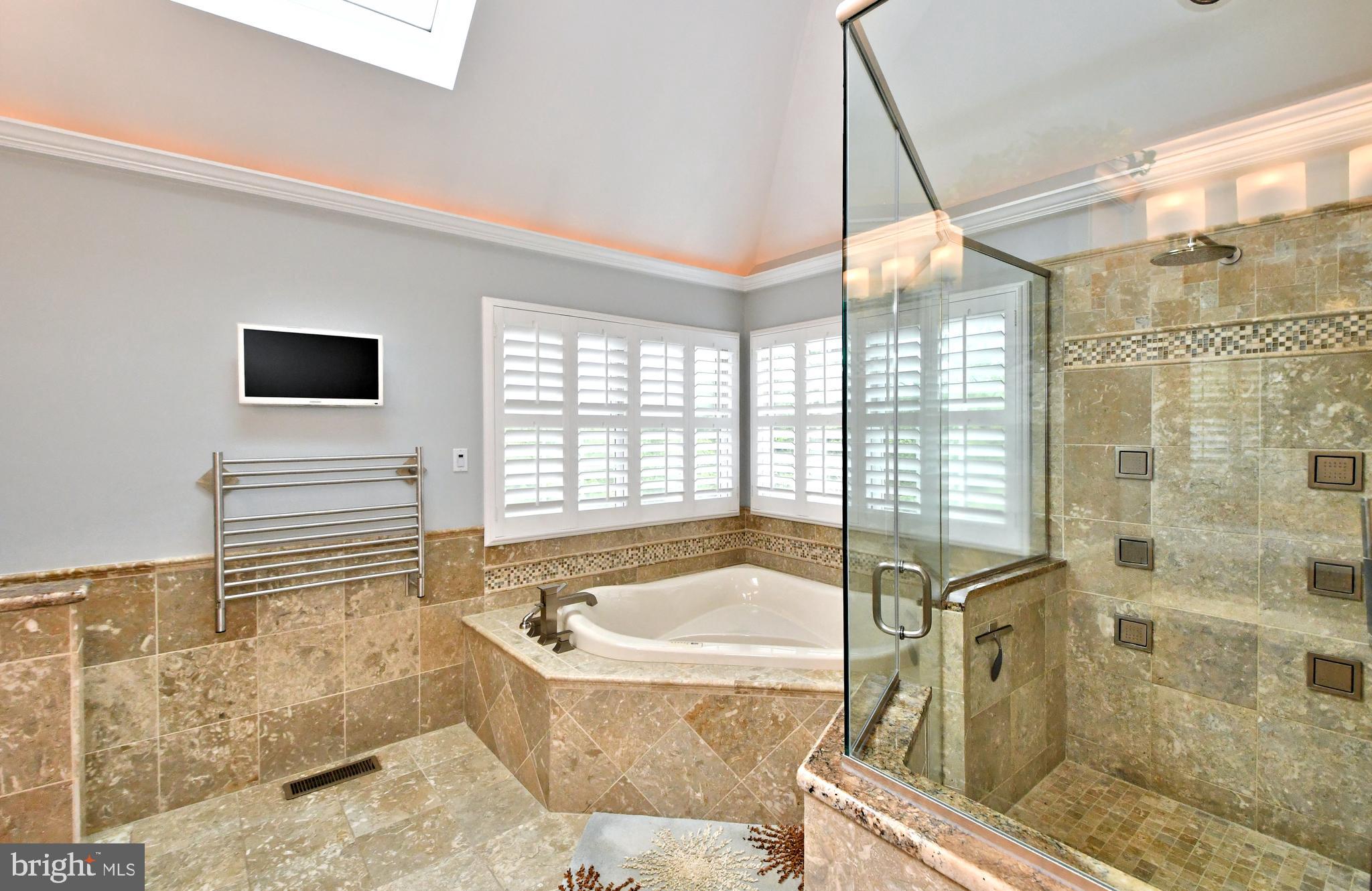 HORSHAM CHASE - Residential