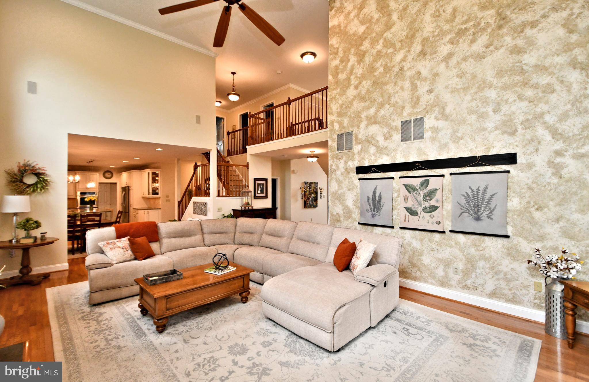 HORSHAM CHASE - Residential