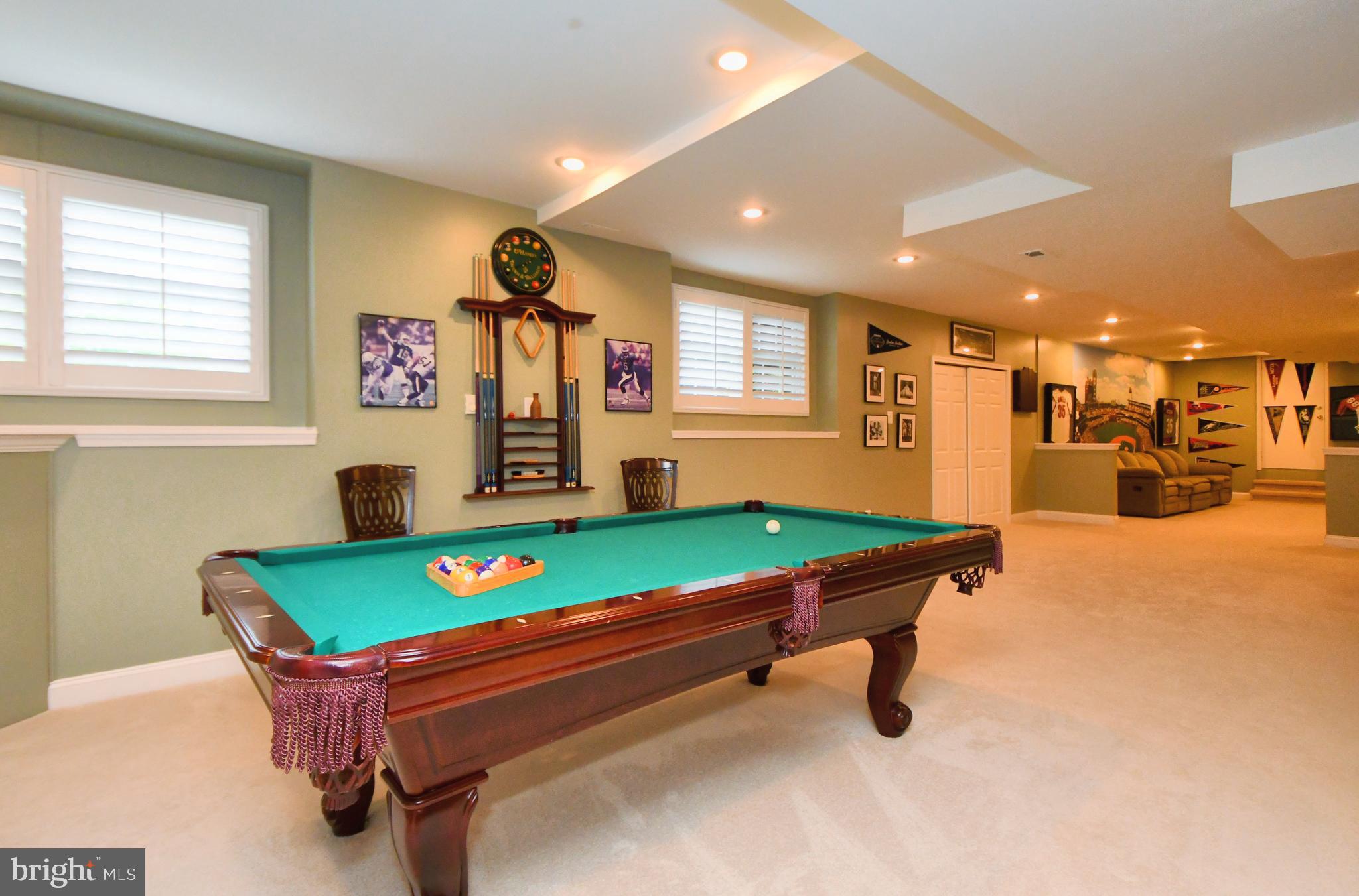 HORSHAM CHASE - Residential