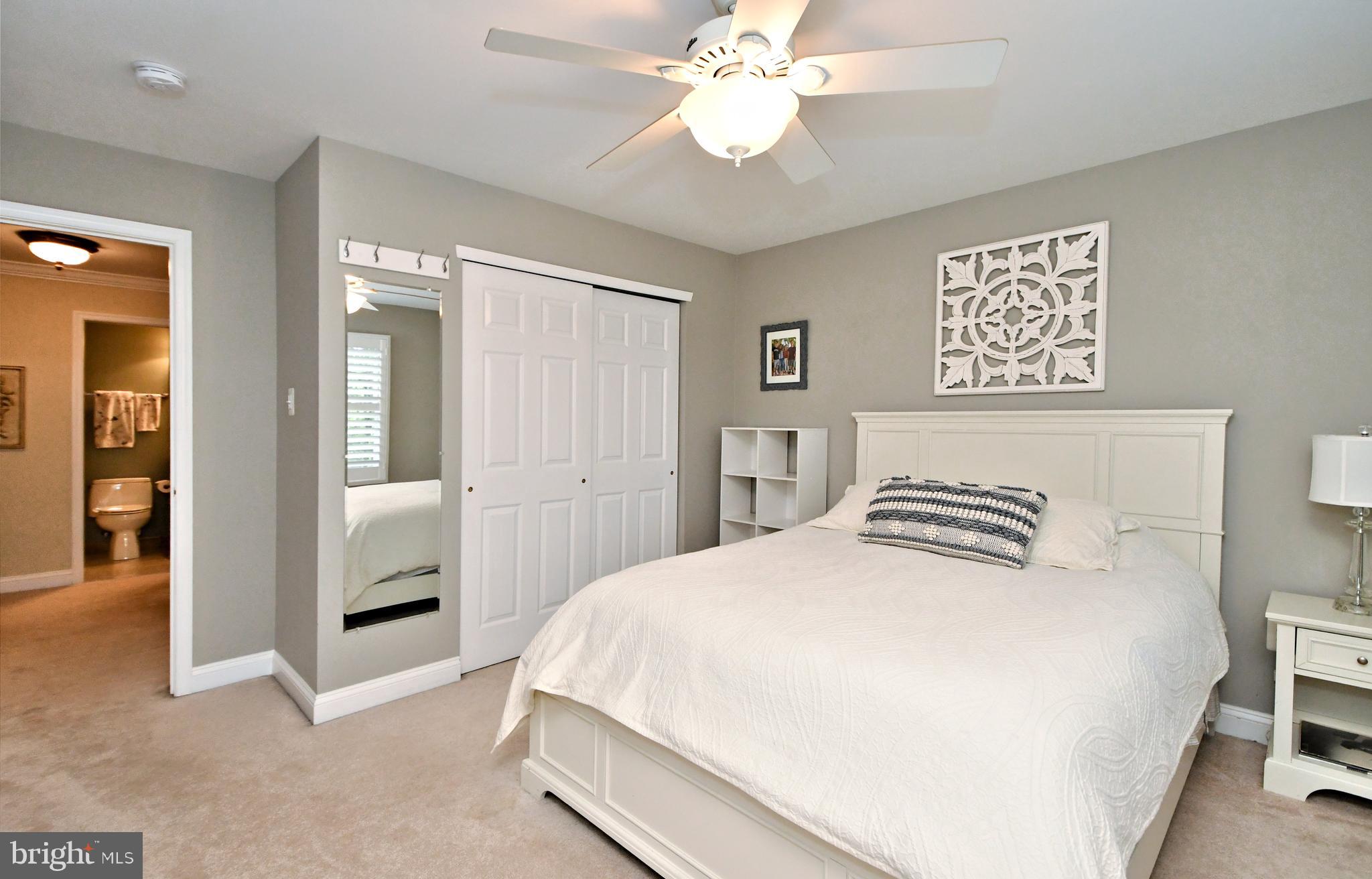 HORSHAM CHASE - Residential