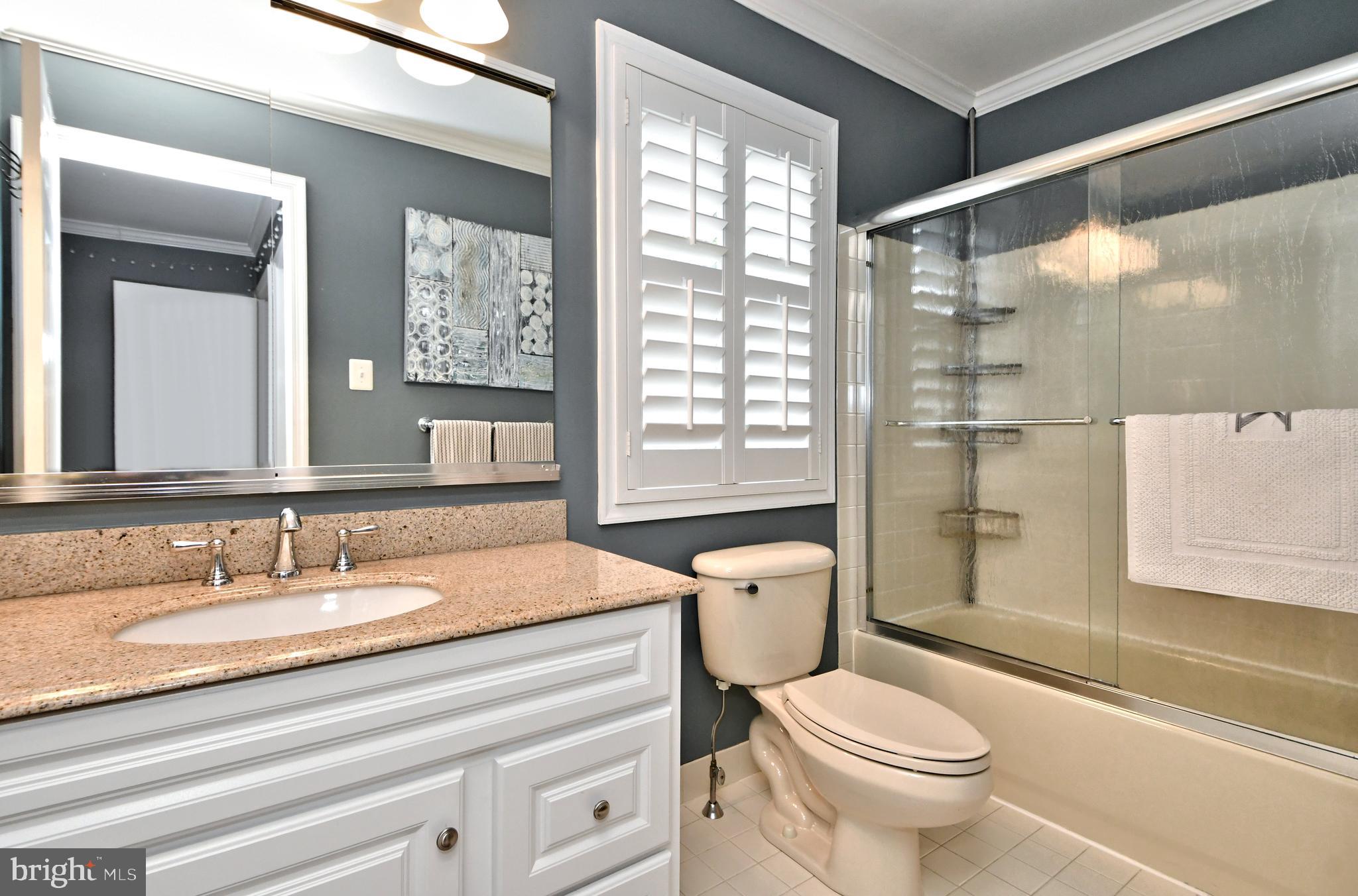 HORSHAM CHASE - Residential