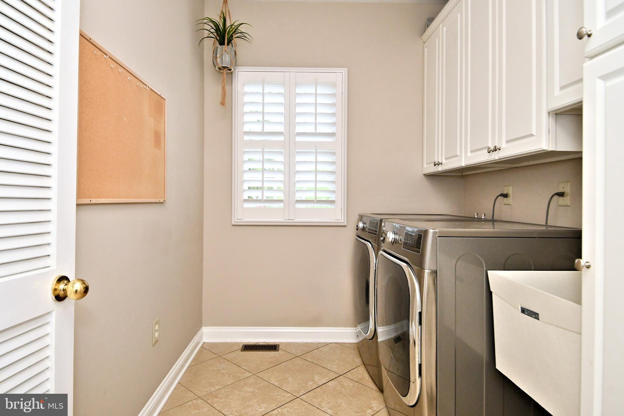 HORSHAM CHASE - Residential