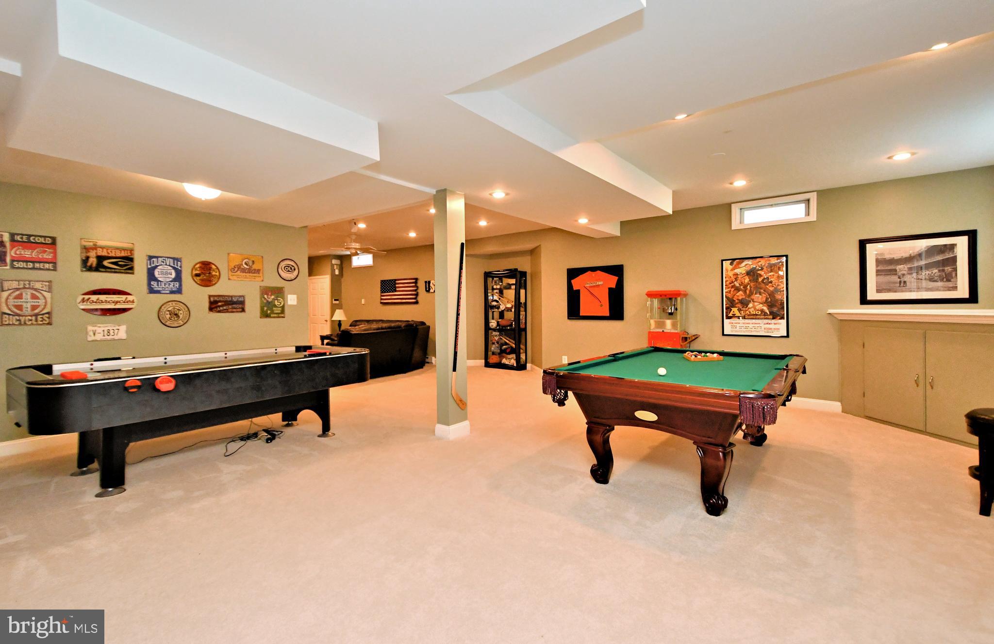 HORSHAM CHASE - Residential