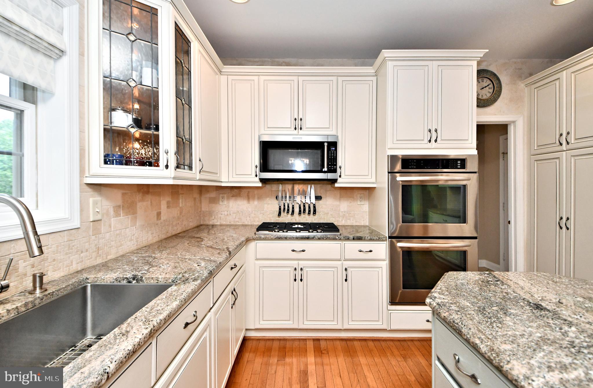 HORSHAM CHASE - Residential