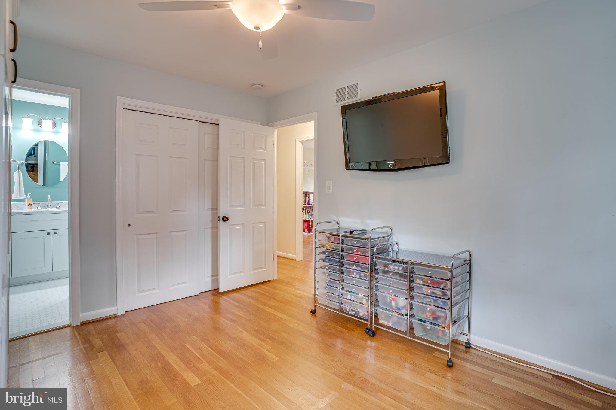 WEST SEVERNA PARK - Residential