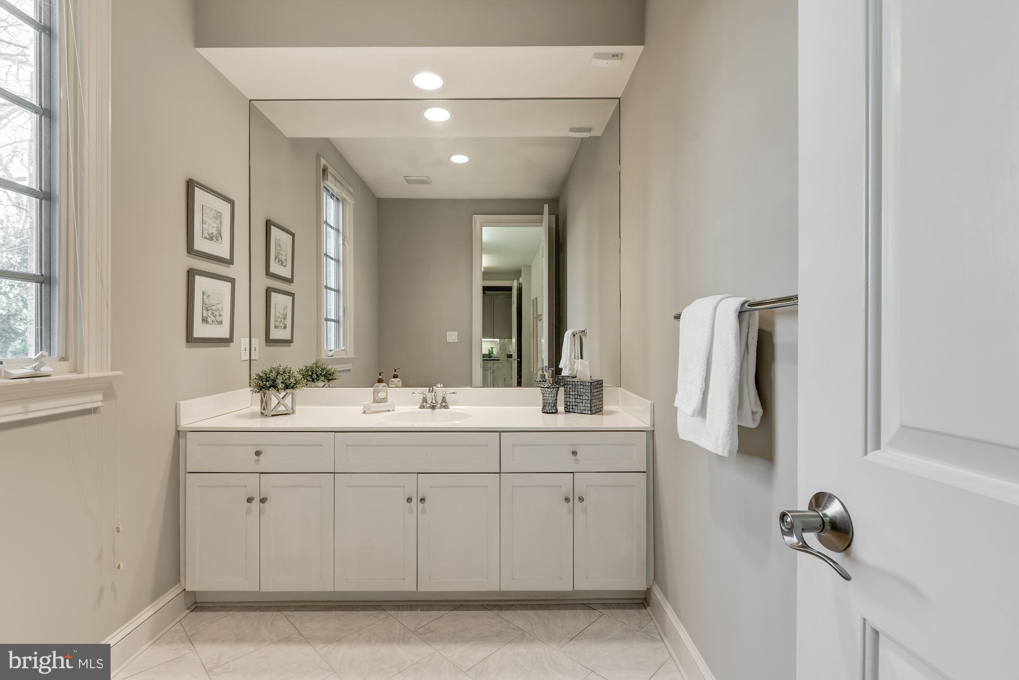 AVENEL - Residential