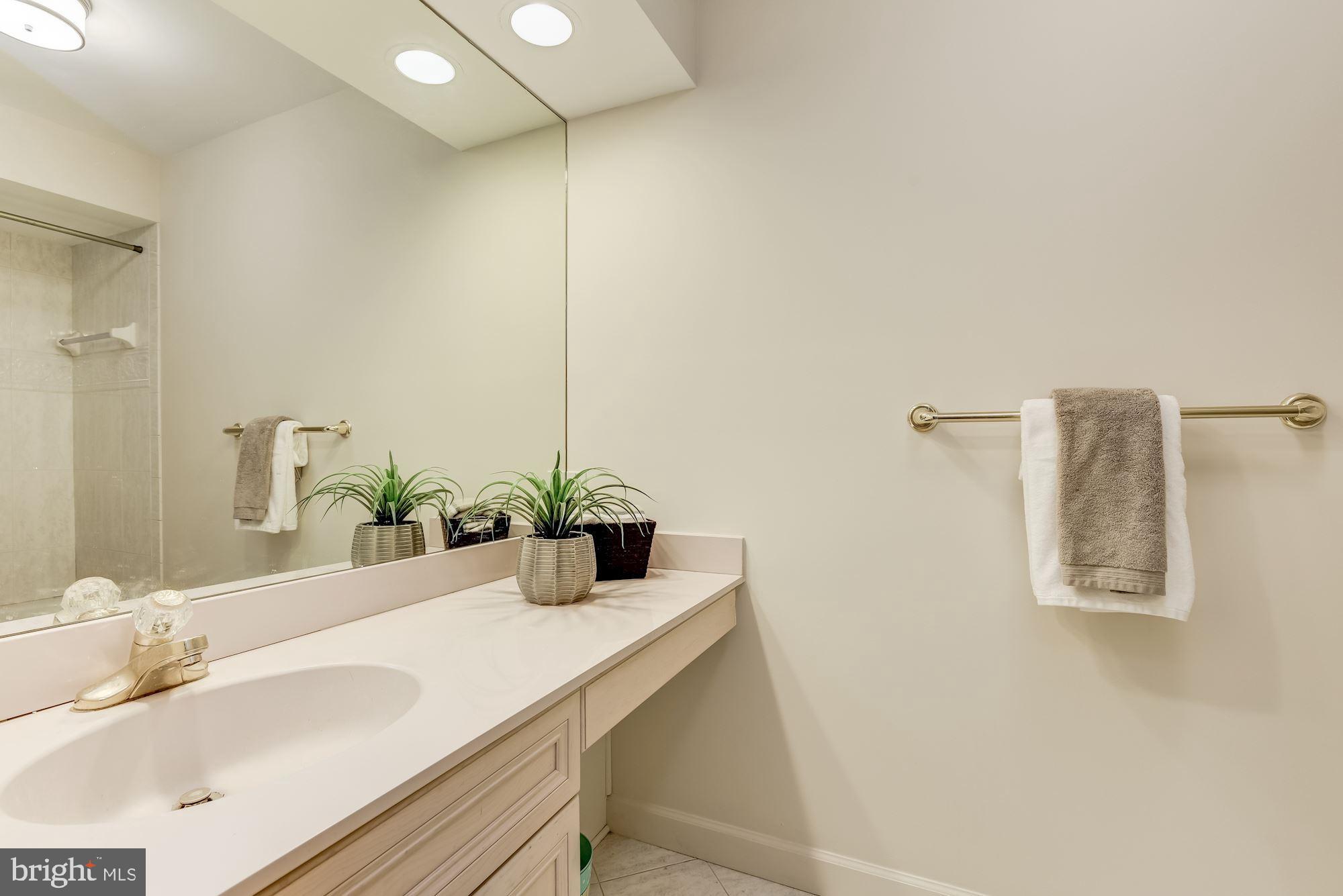 AVENEL - Residential