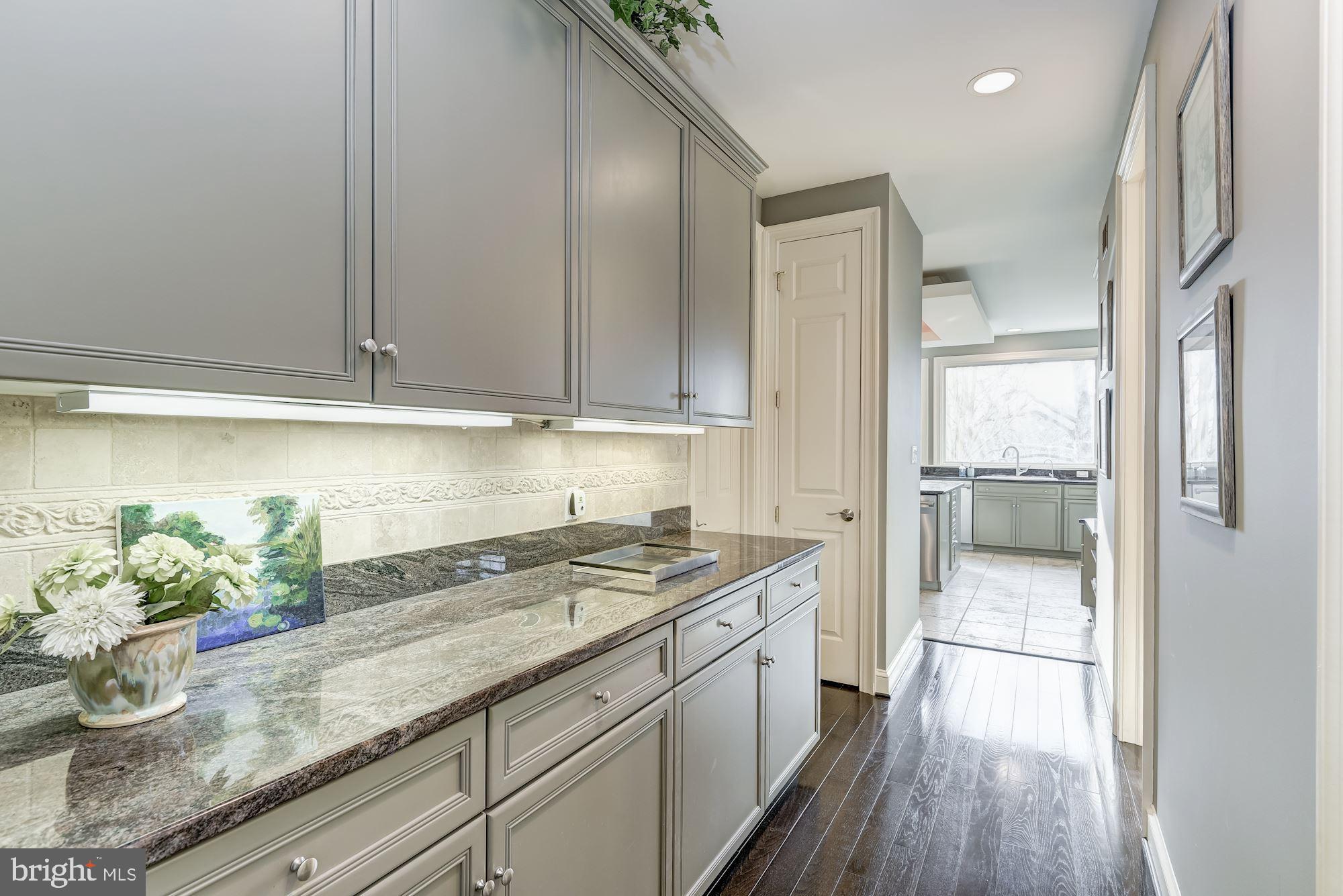 AVENEL - Residential