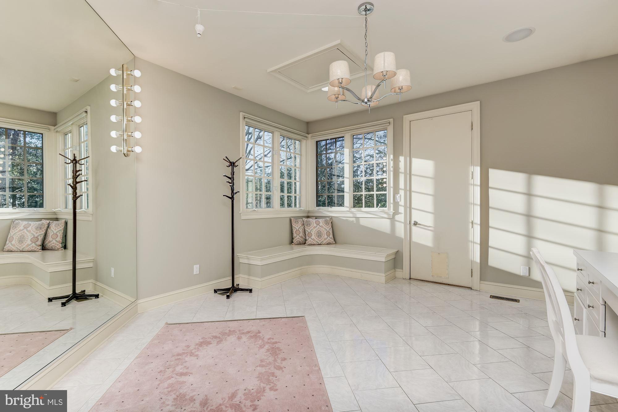 AVENEL - Residential