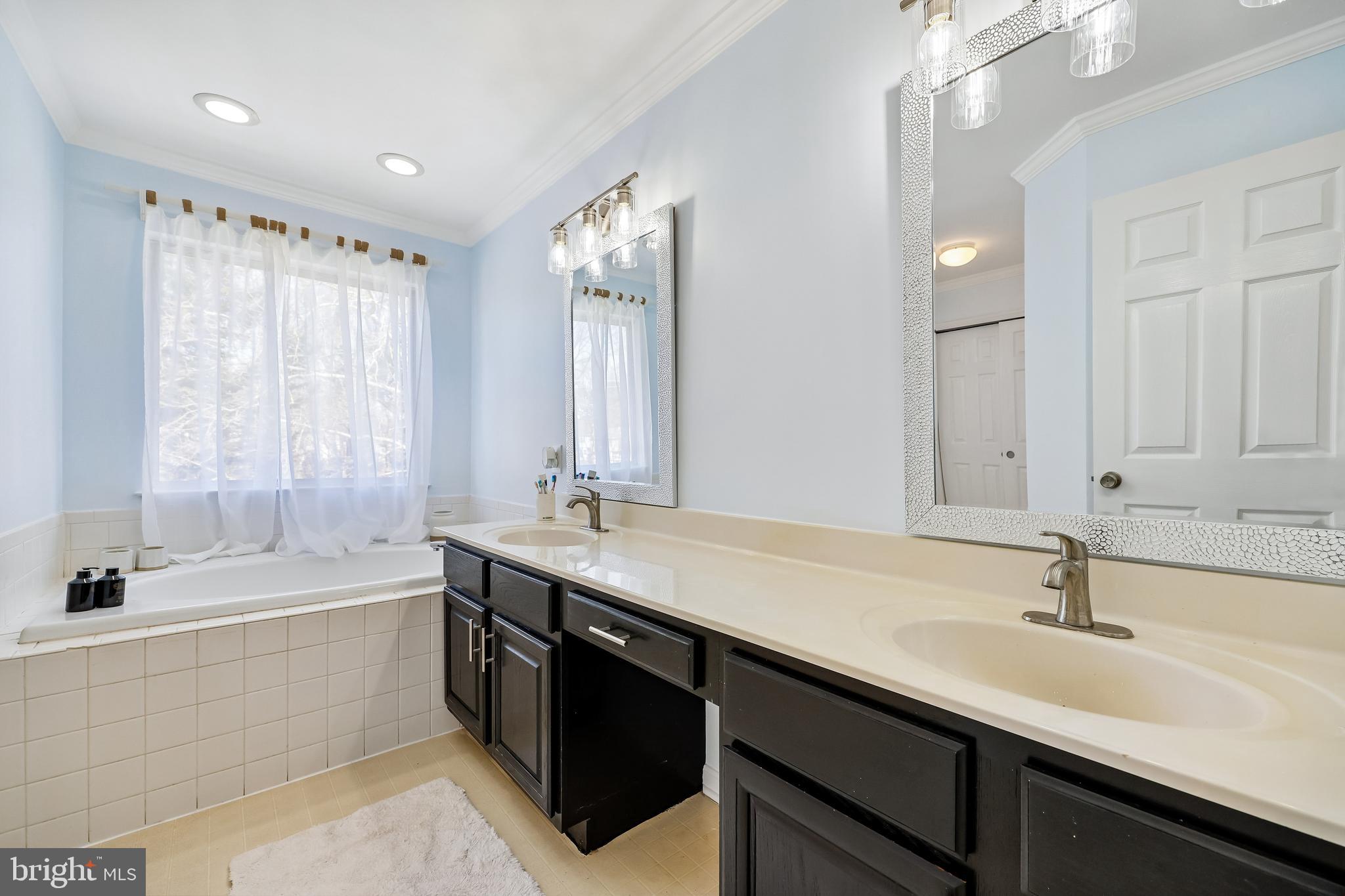 PHEASANT RUN - Residential