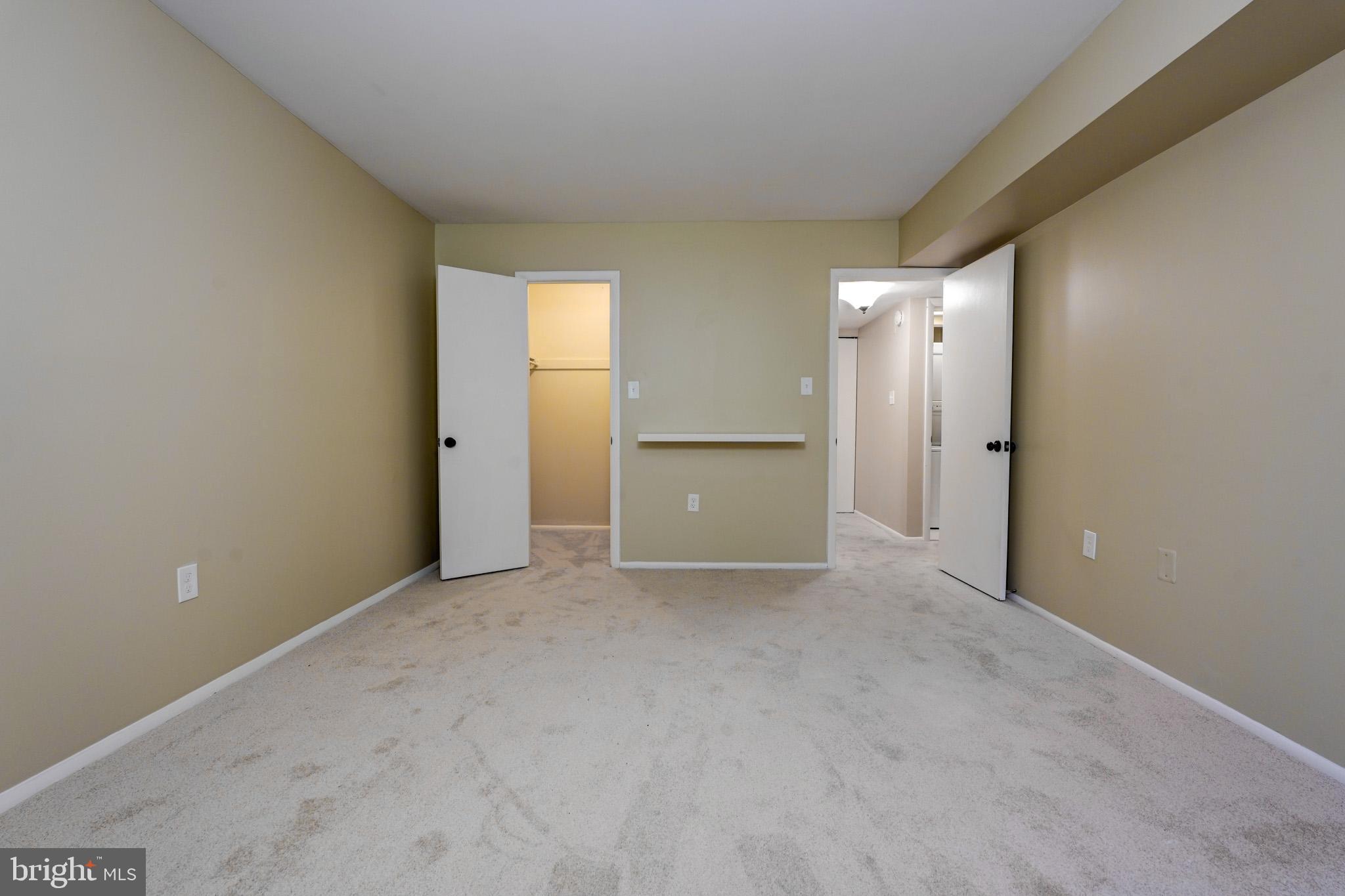 NORTH CREEK VILLAS - Residential