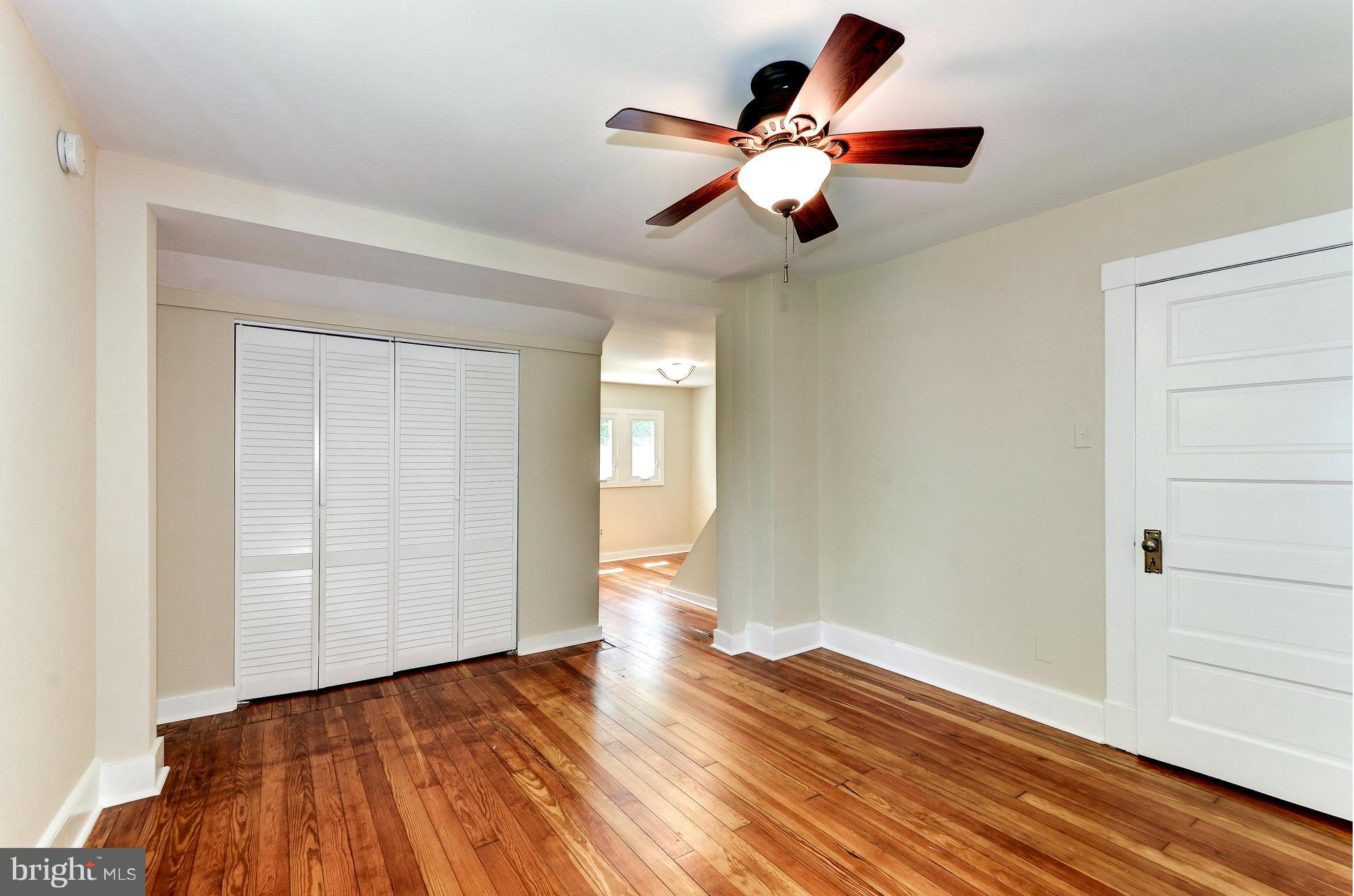 EDGEWATER BEACH - Residential