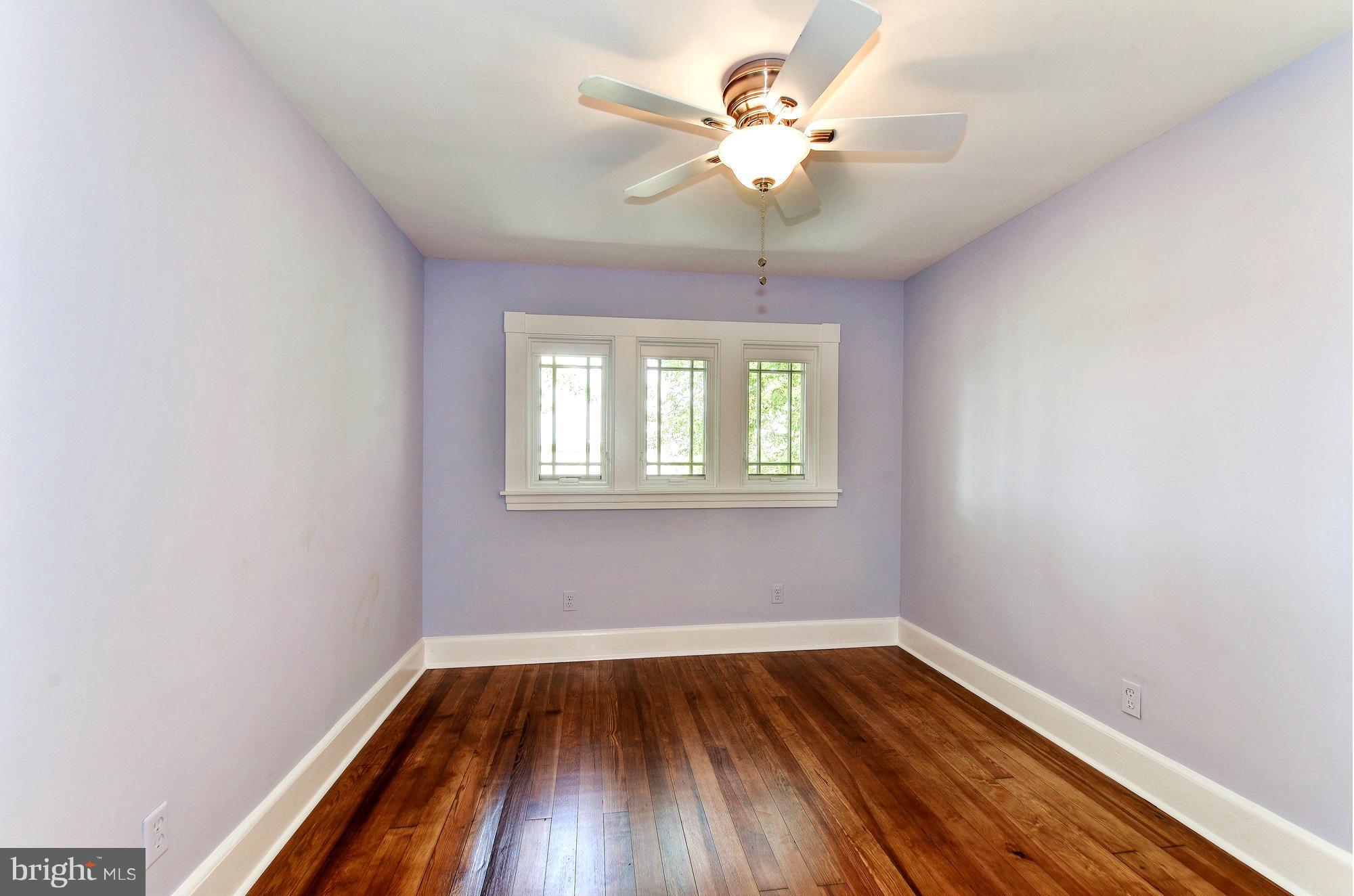 EDGEWATER BEACH - Residential