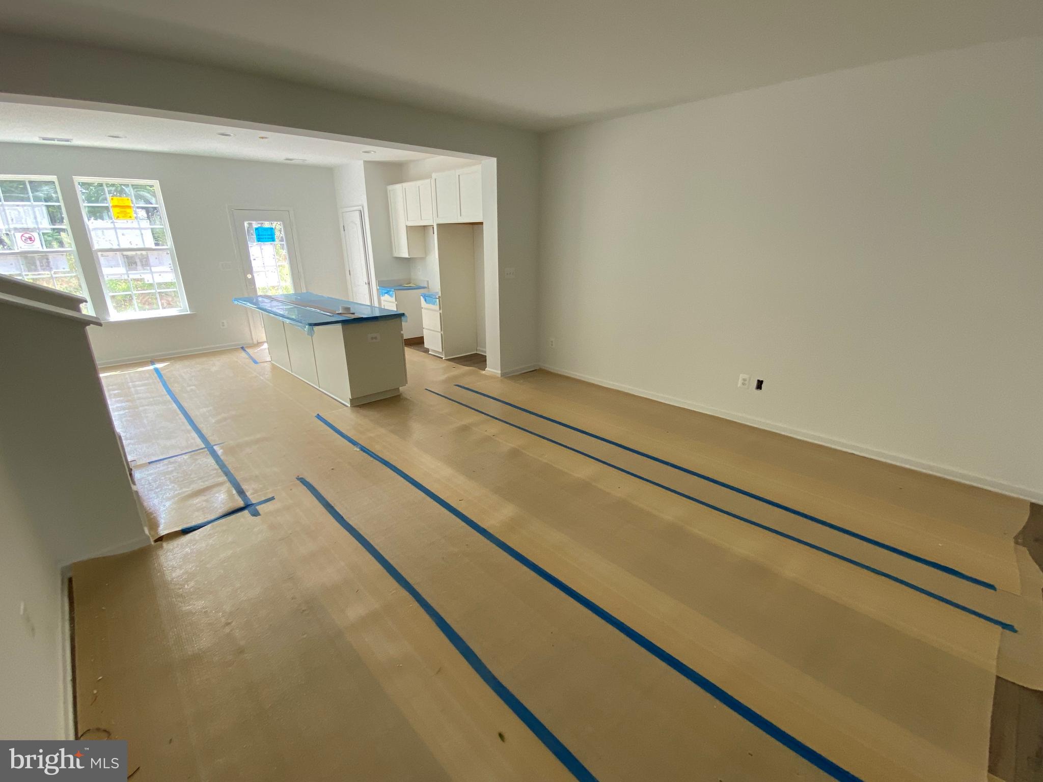 MCCAULEY CROSSING - Residential