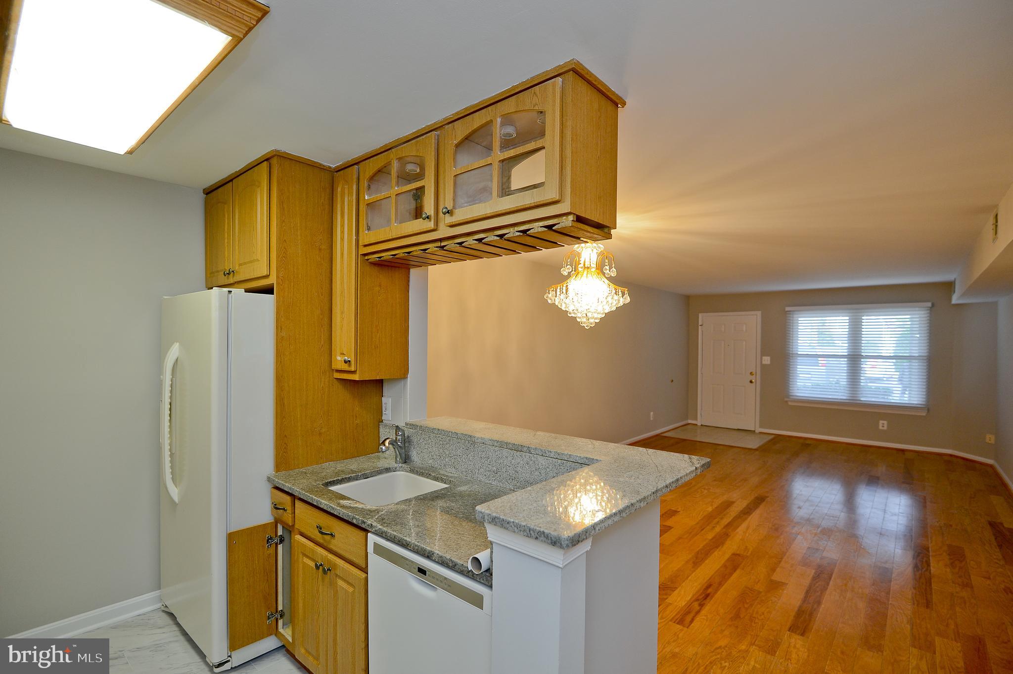 PONDS AT CENTREVILLE - Residential