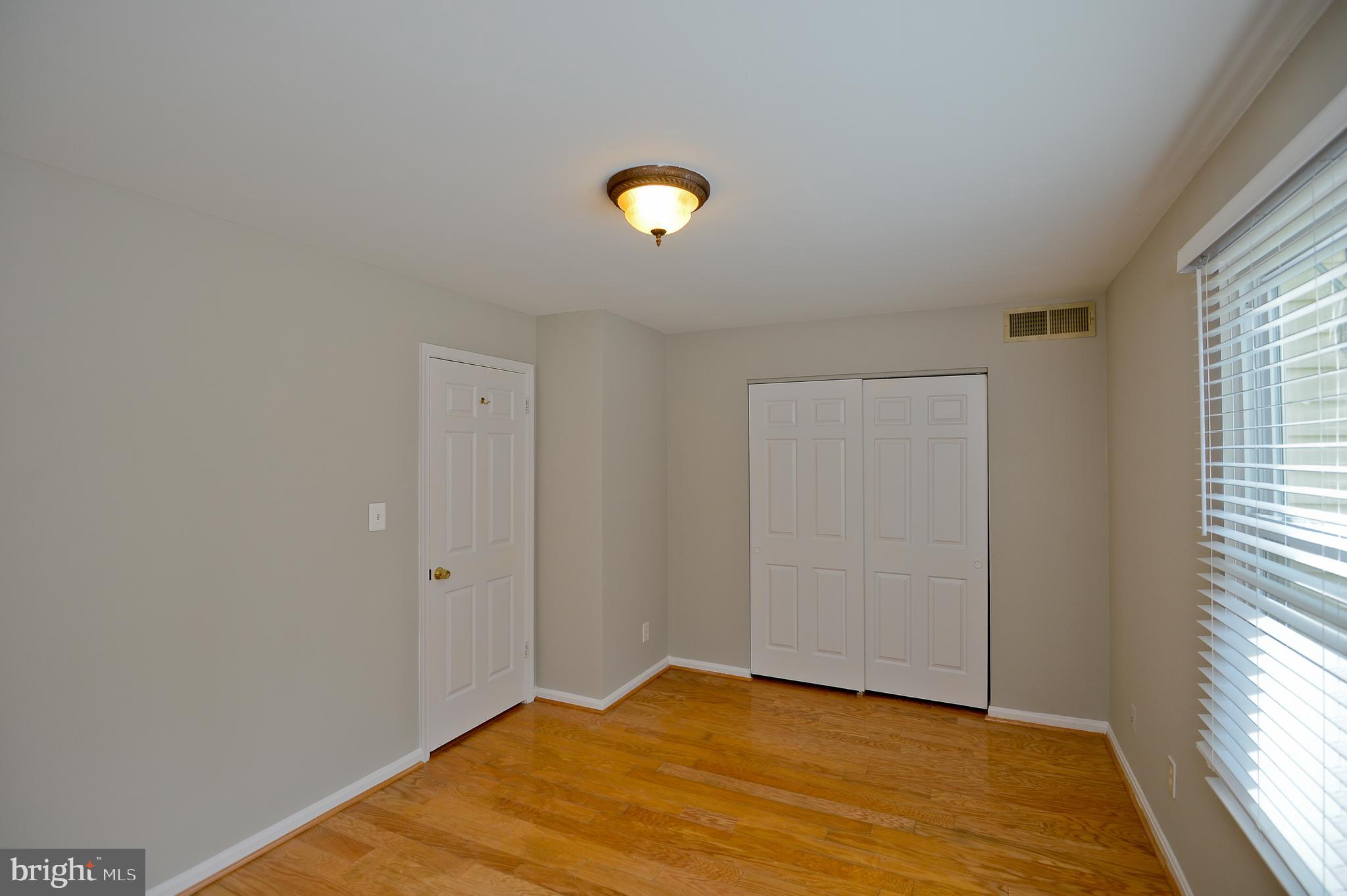 PONDS AT CENTREVILLE - Residential