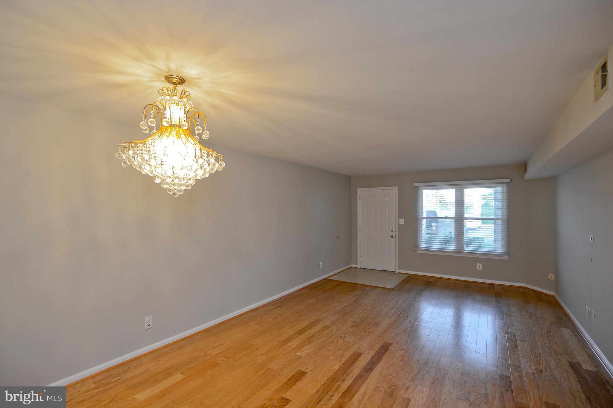 PONDS AT CENTREVILLE - Residential