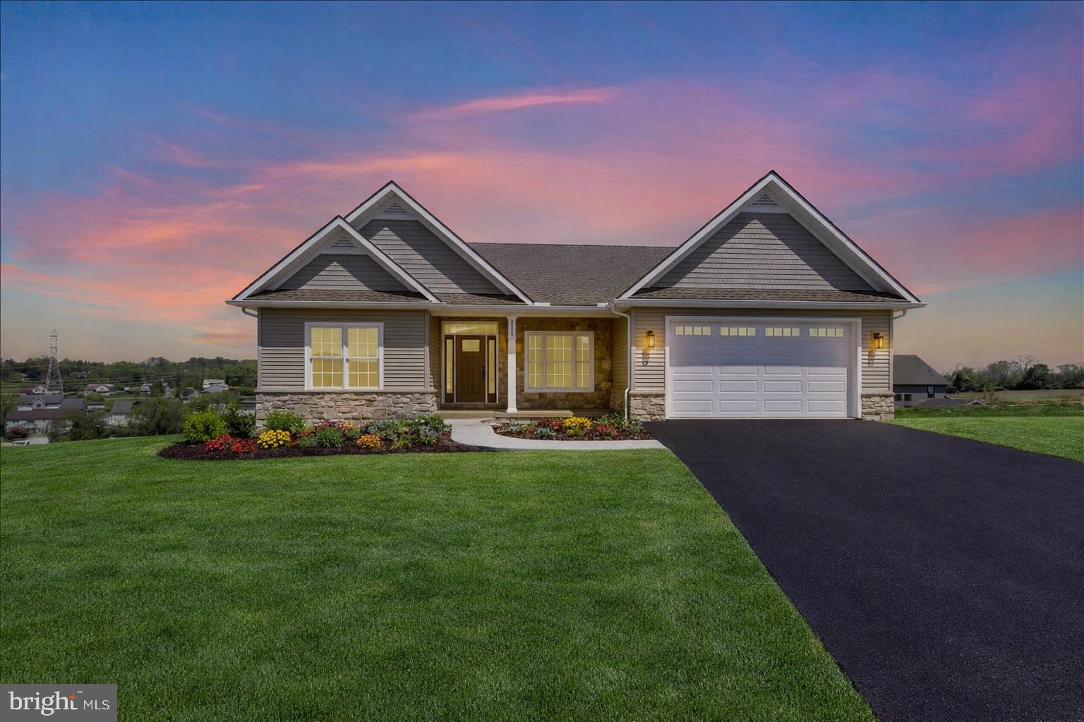 111 STARLIGHT LANE